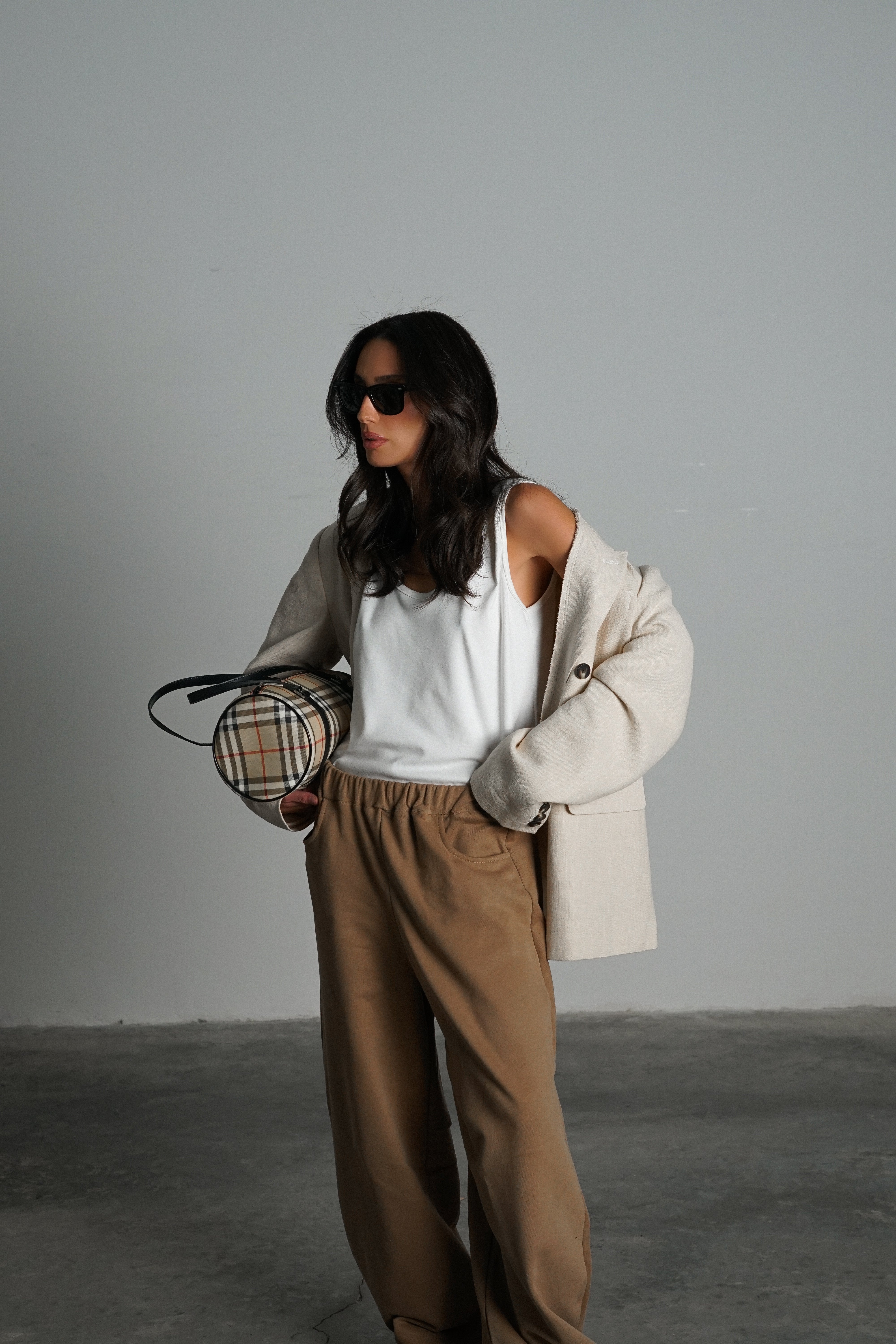 מכנסי סליבו-מוקה