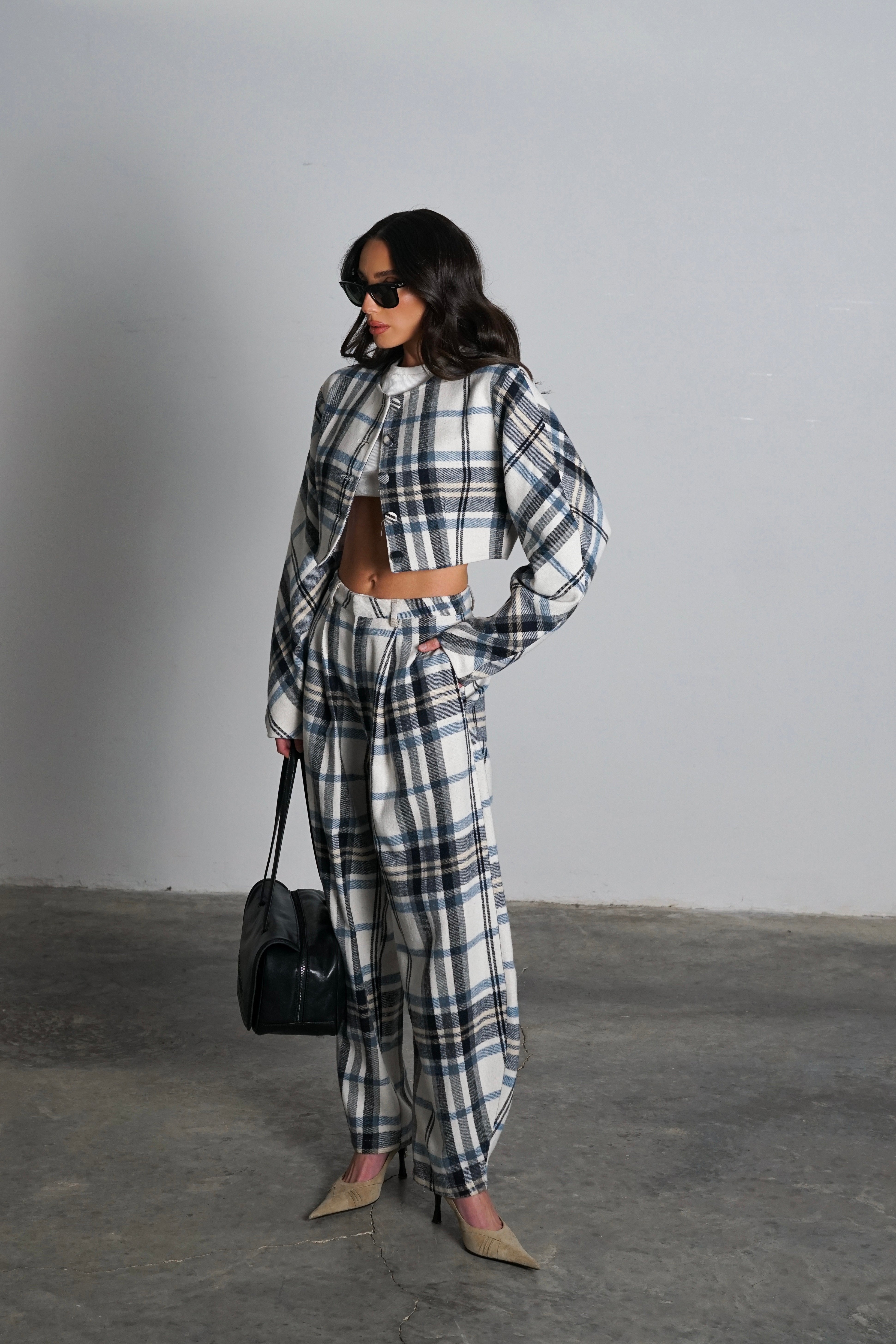 חליפת פטיסר-לבן כחול