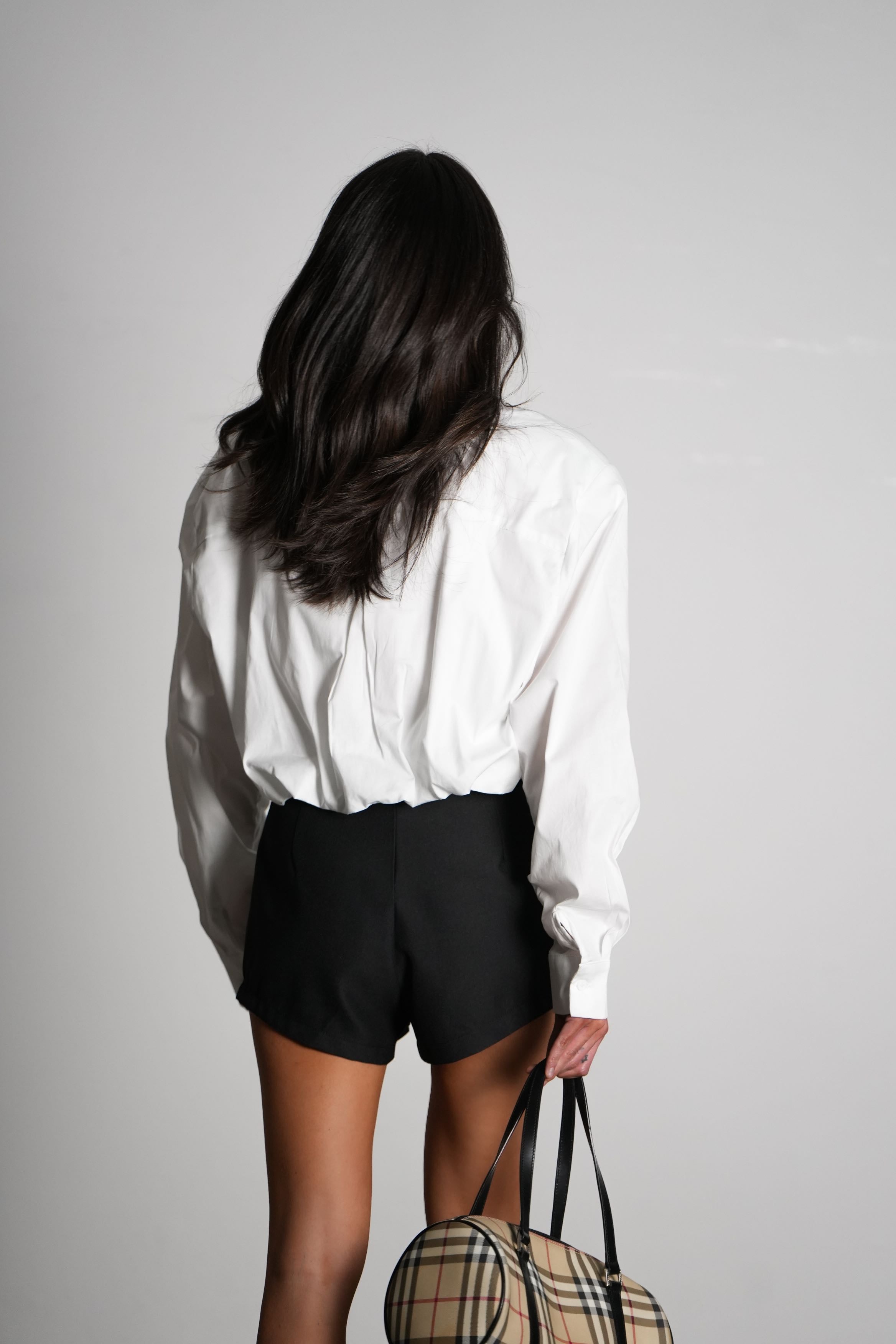 חולצת טויה-לבן