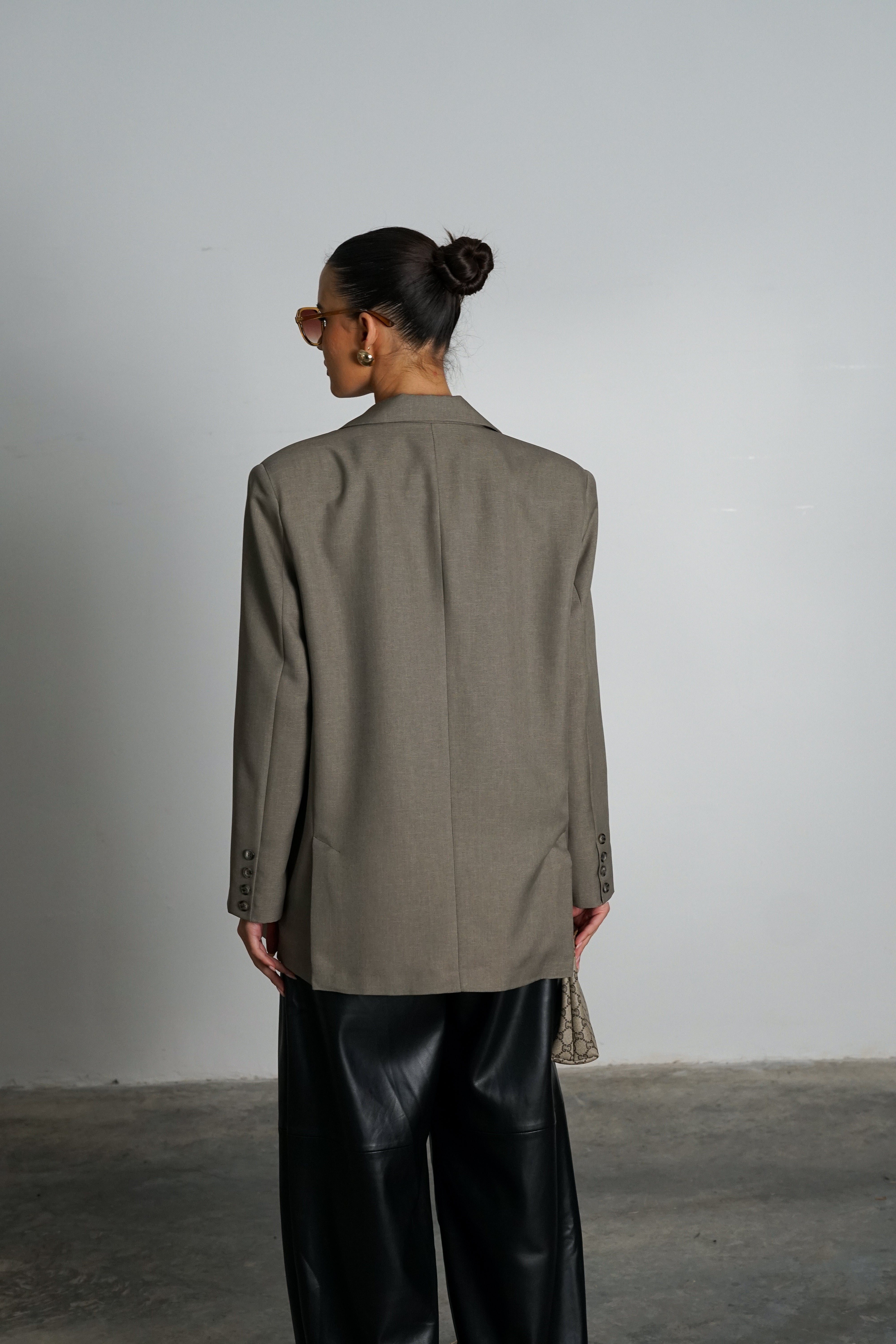 ג׳קט מילה-חאקי