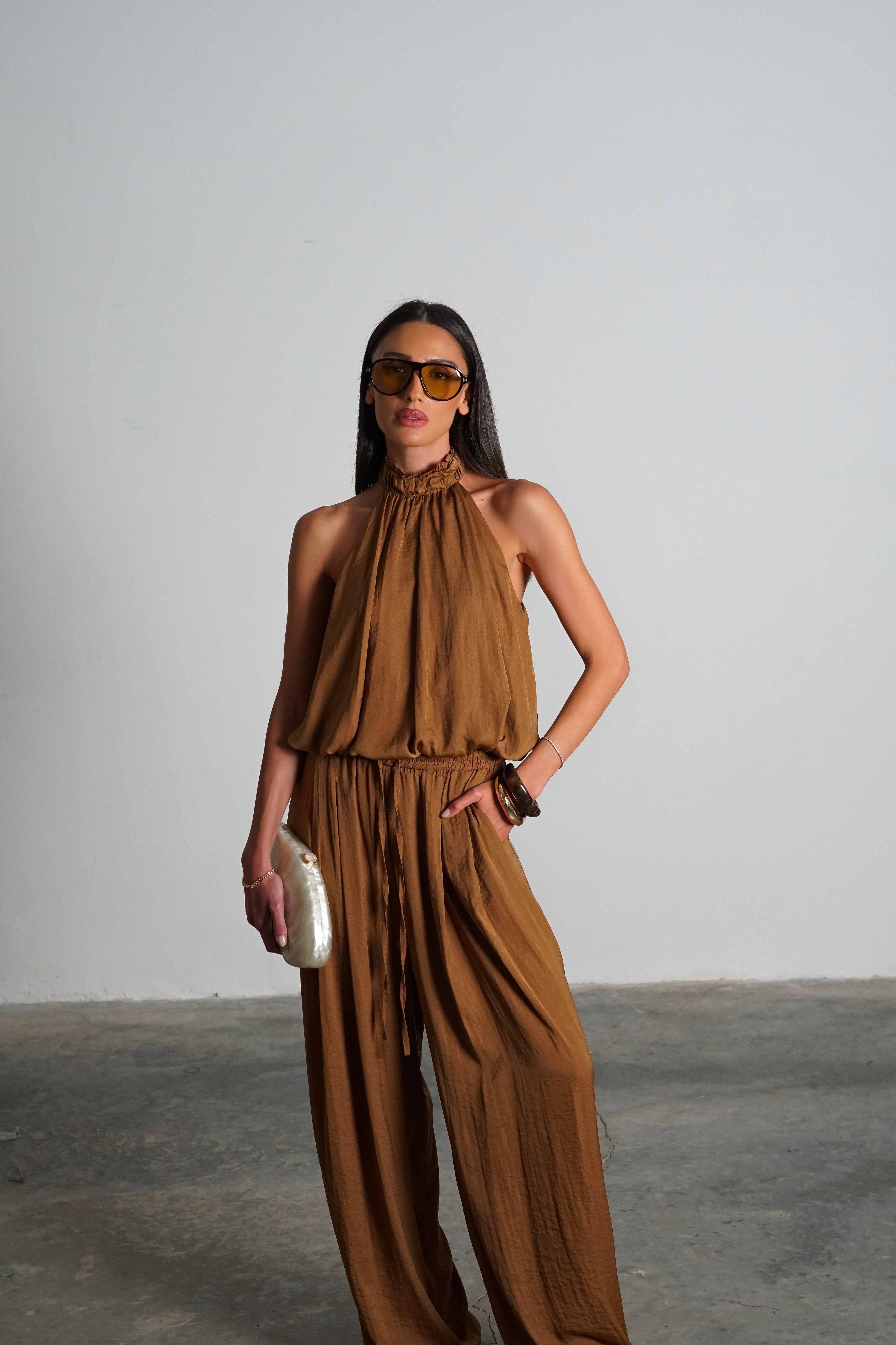 חליפת קטסי-חום