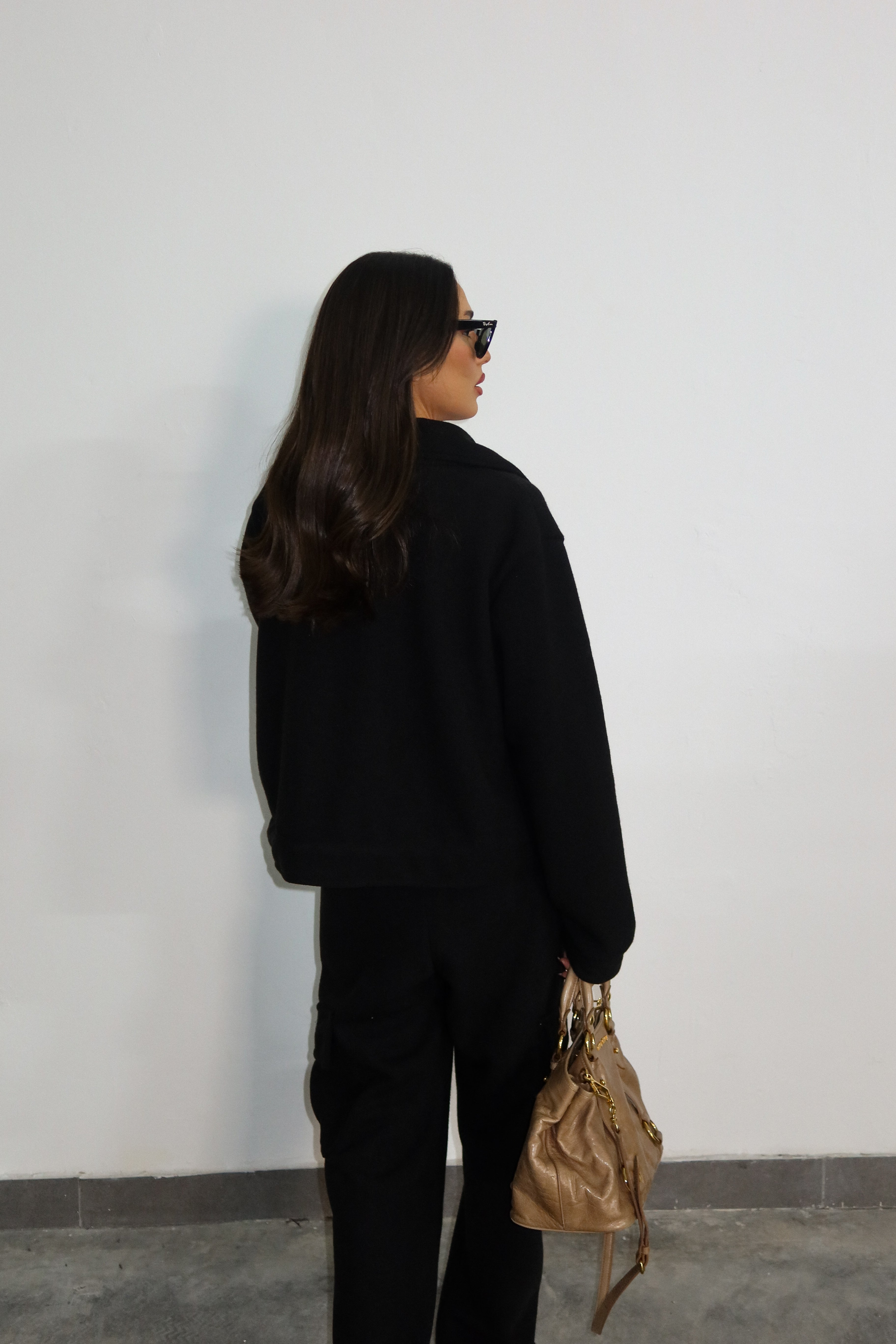 חליפת ג'ניס-שחור