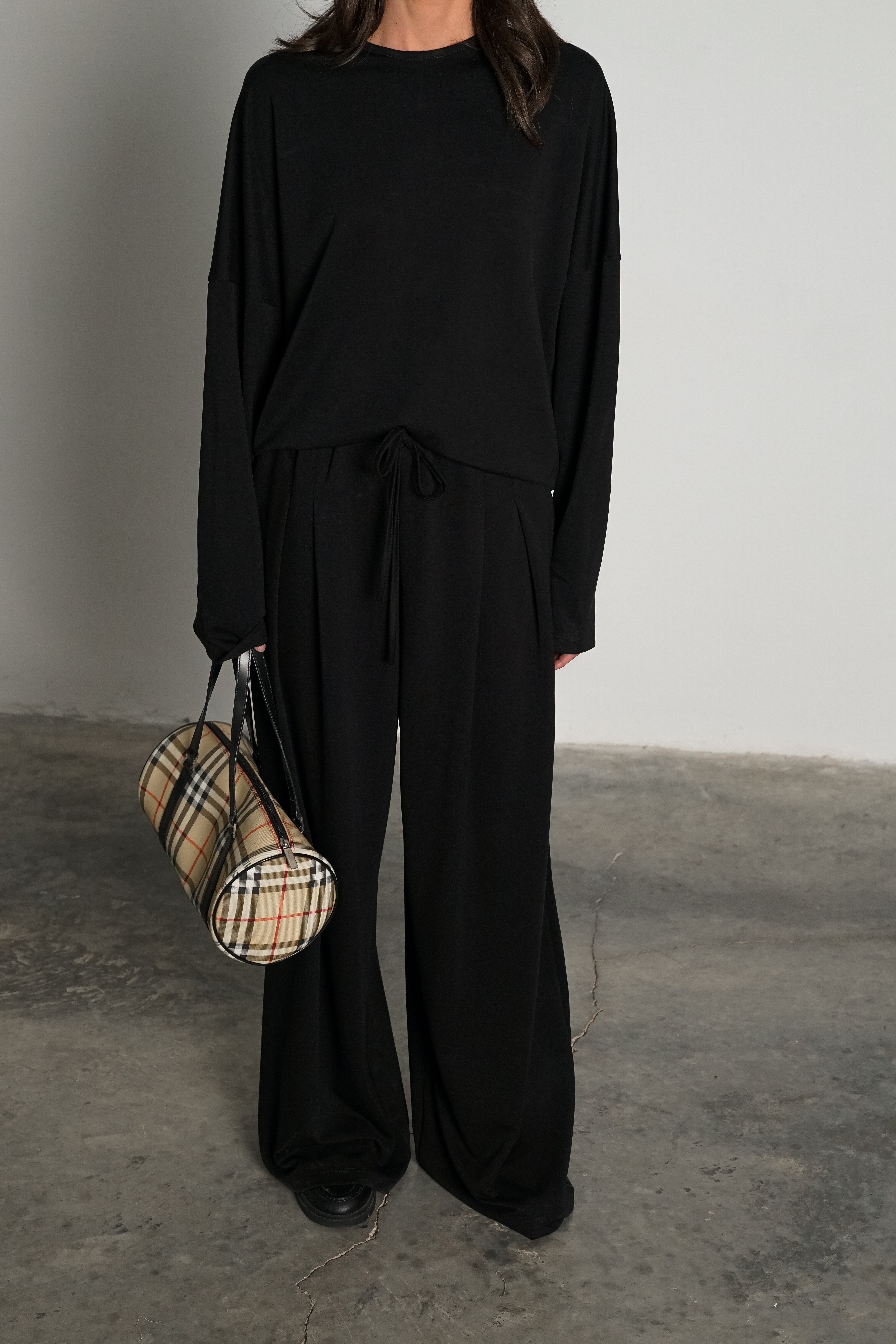 חליפת קולר-שחור