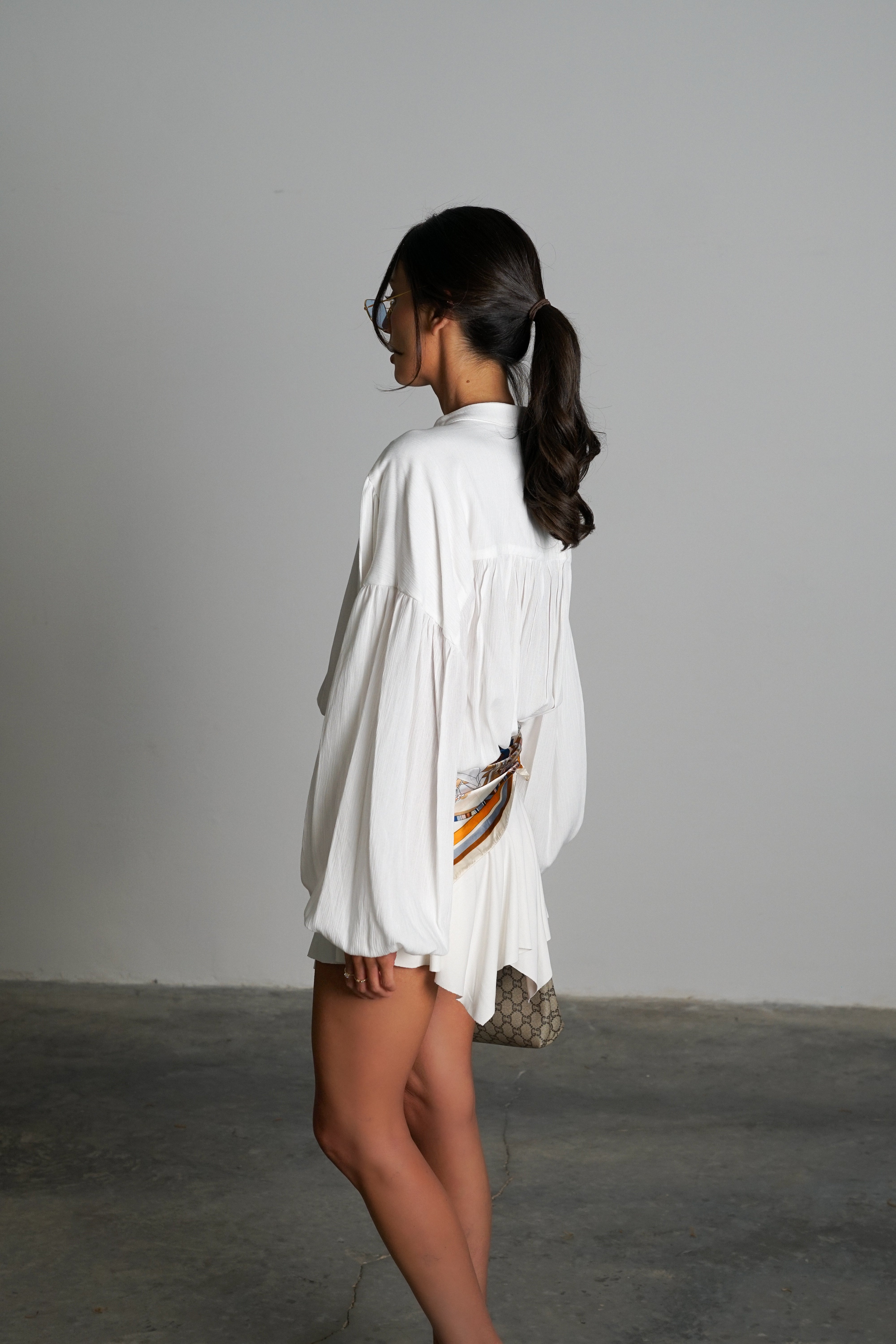 חולצת קאסל-לבן