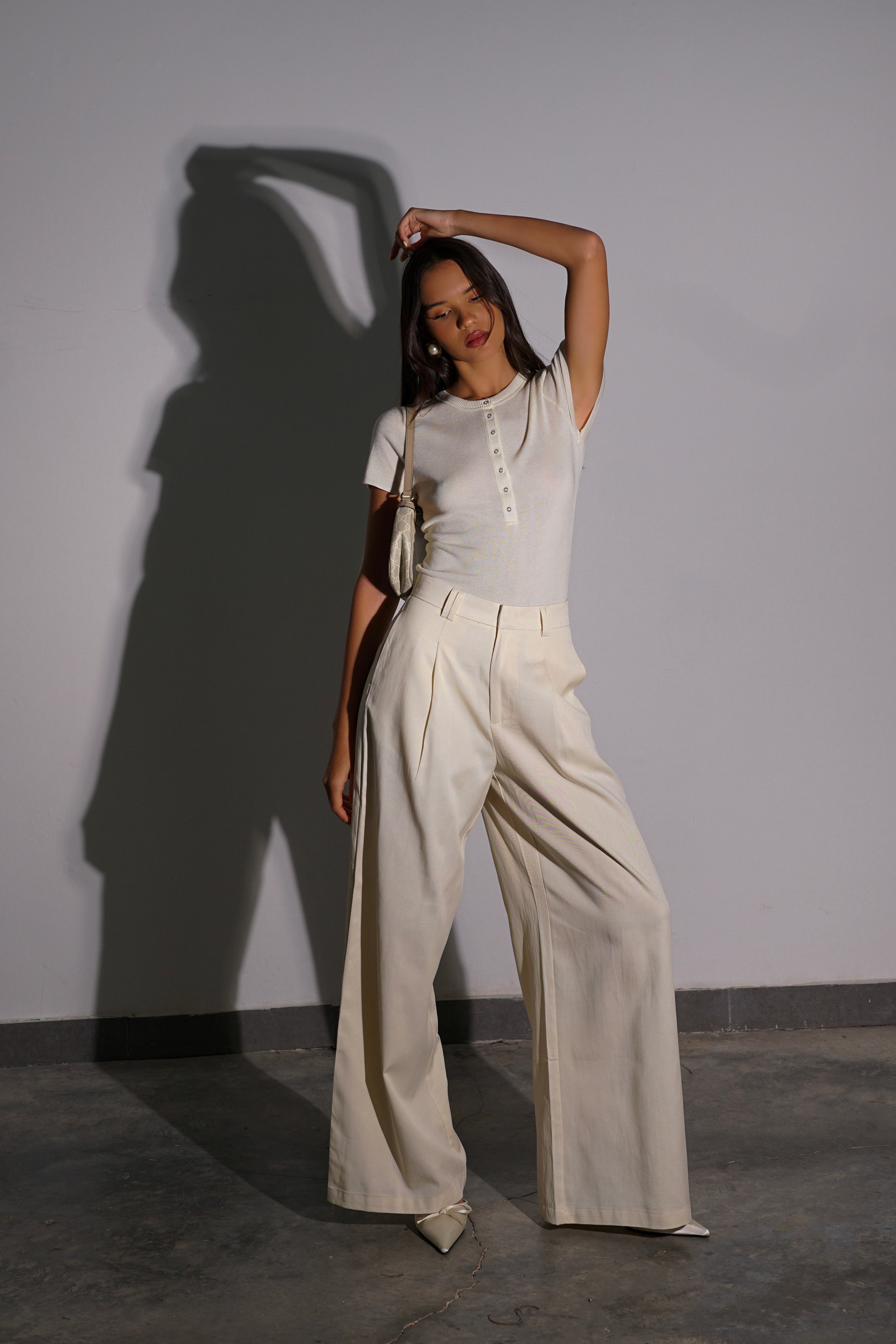 חולצת סנדרה-שמנת