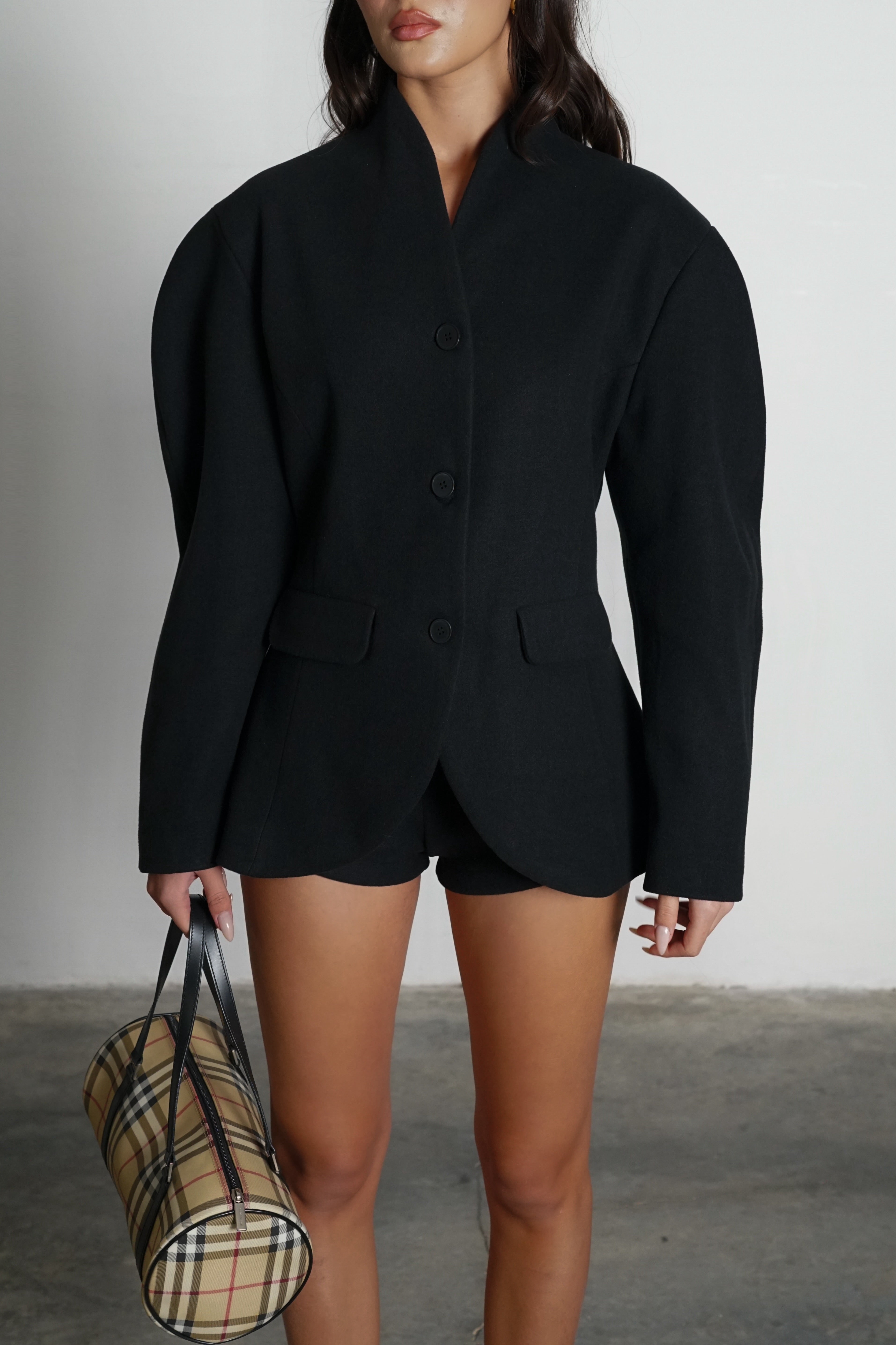 חליפת מאלטה-שחור