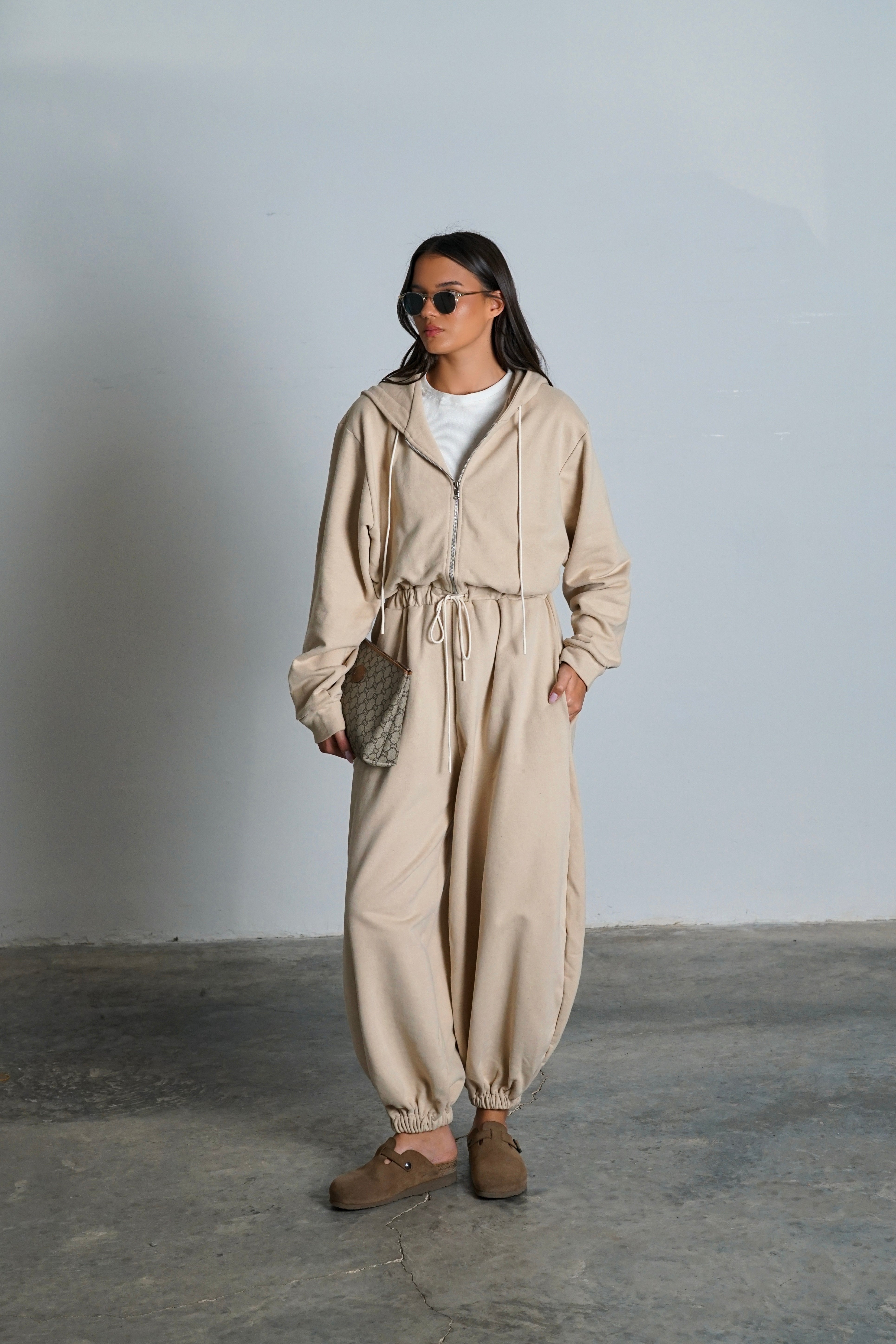 אוברול פטרישה-שמנת