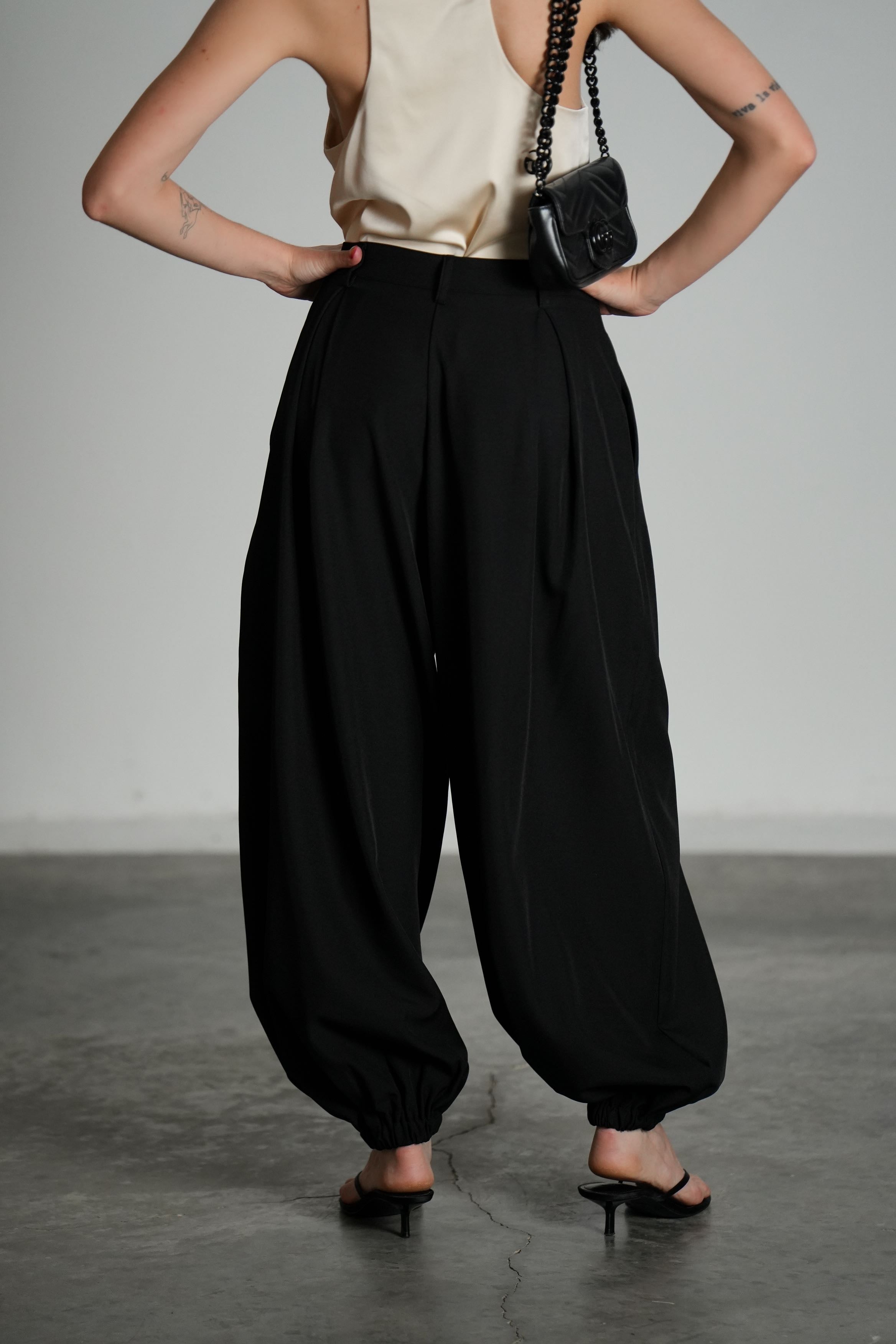 מכנסי סיירה-שחור