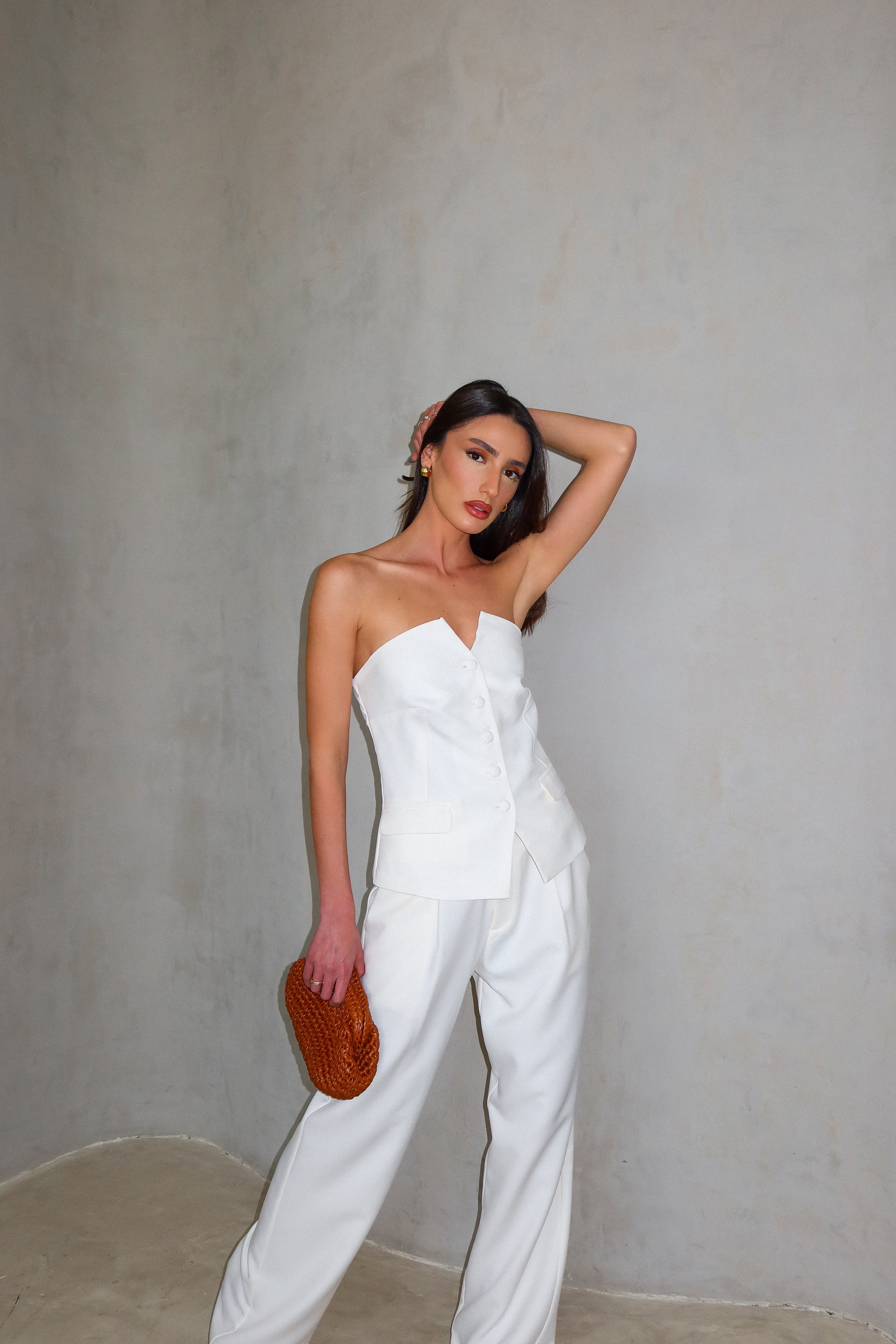 חליפת אנוק-שמנת