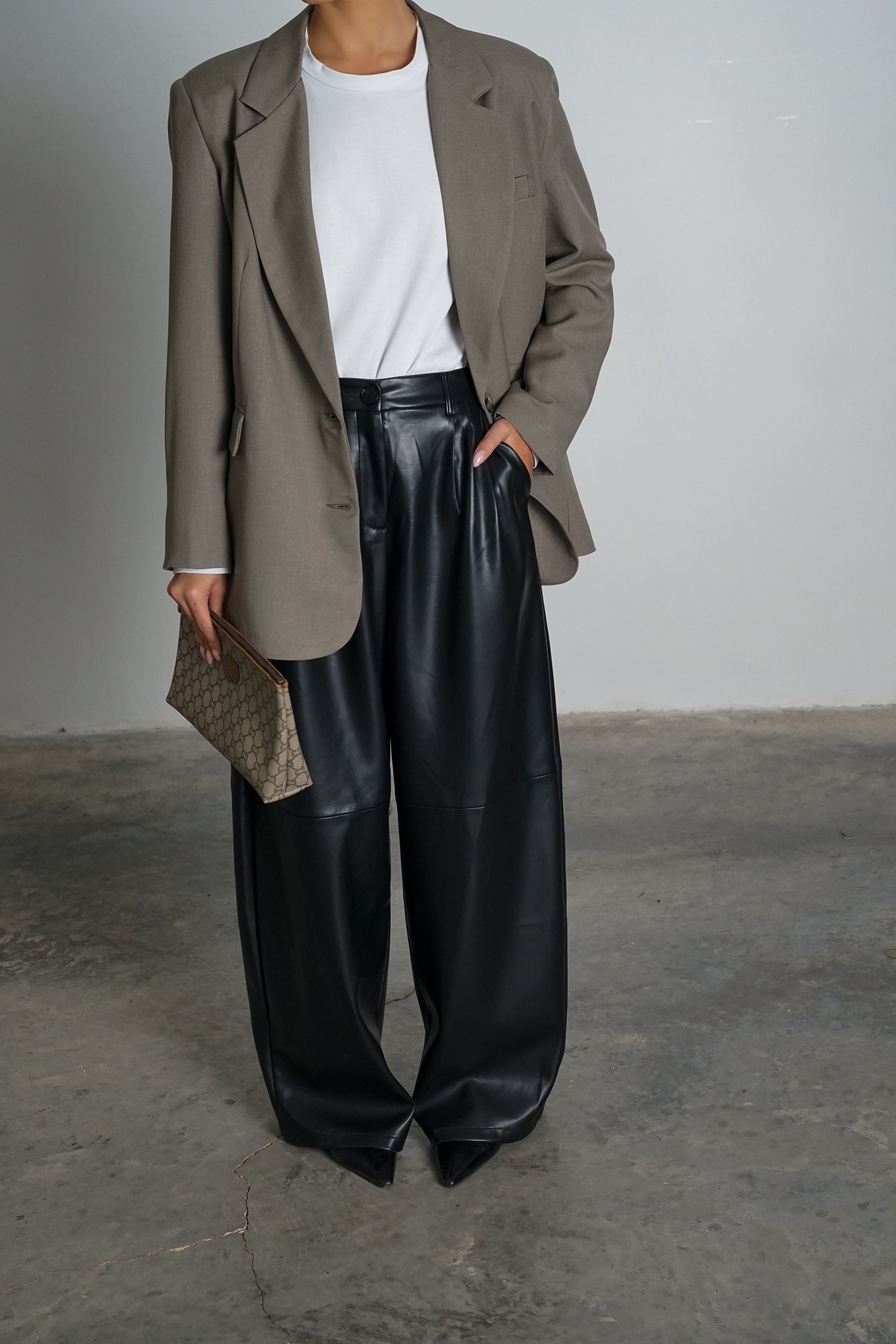 ג׳קט מילה-חאקי