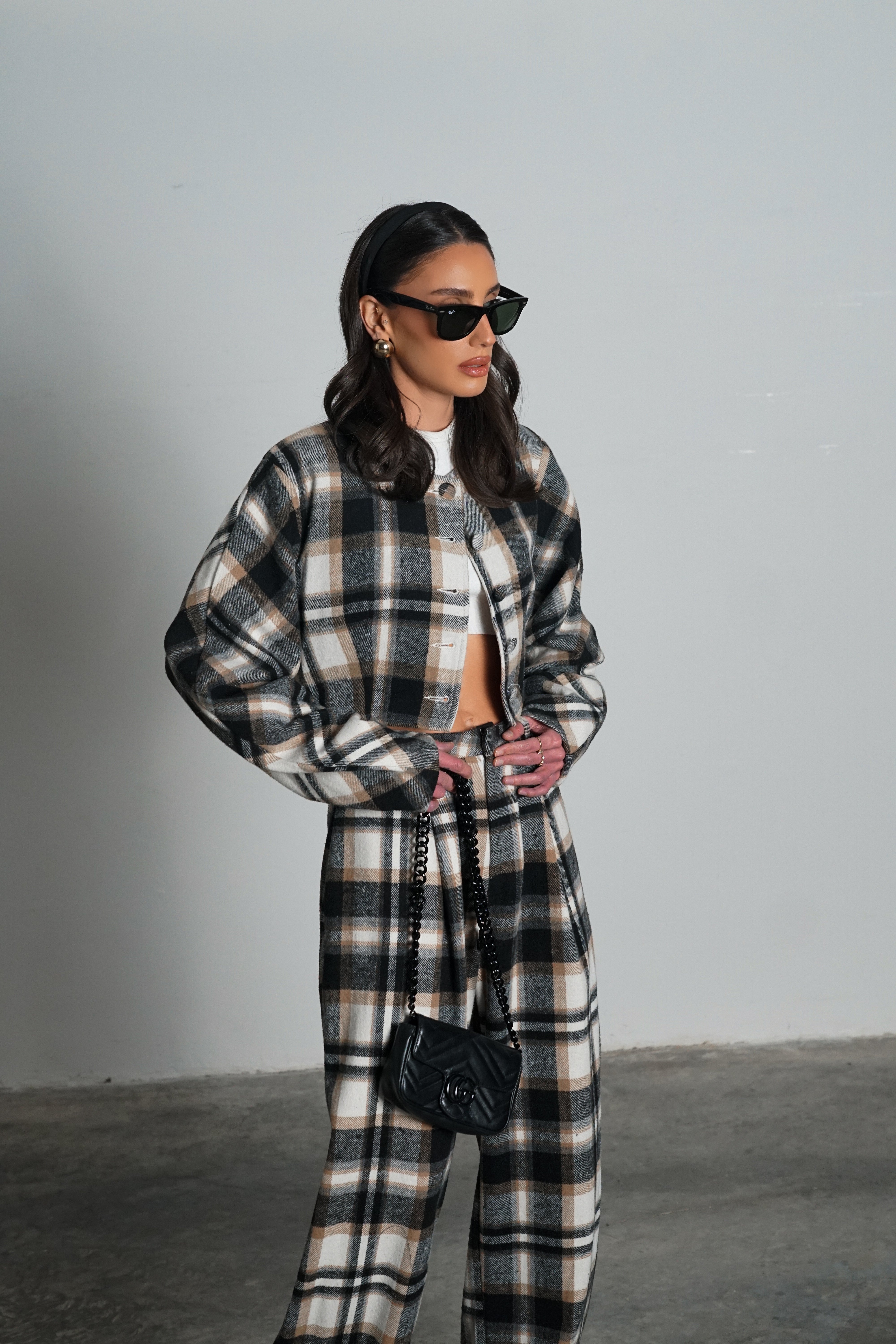 חליפת פטיסר-חום