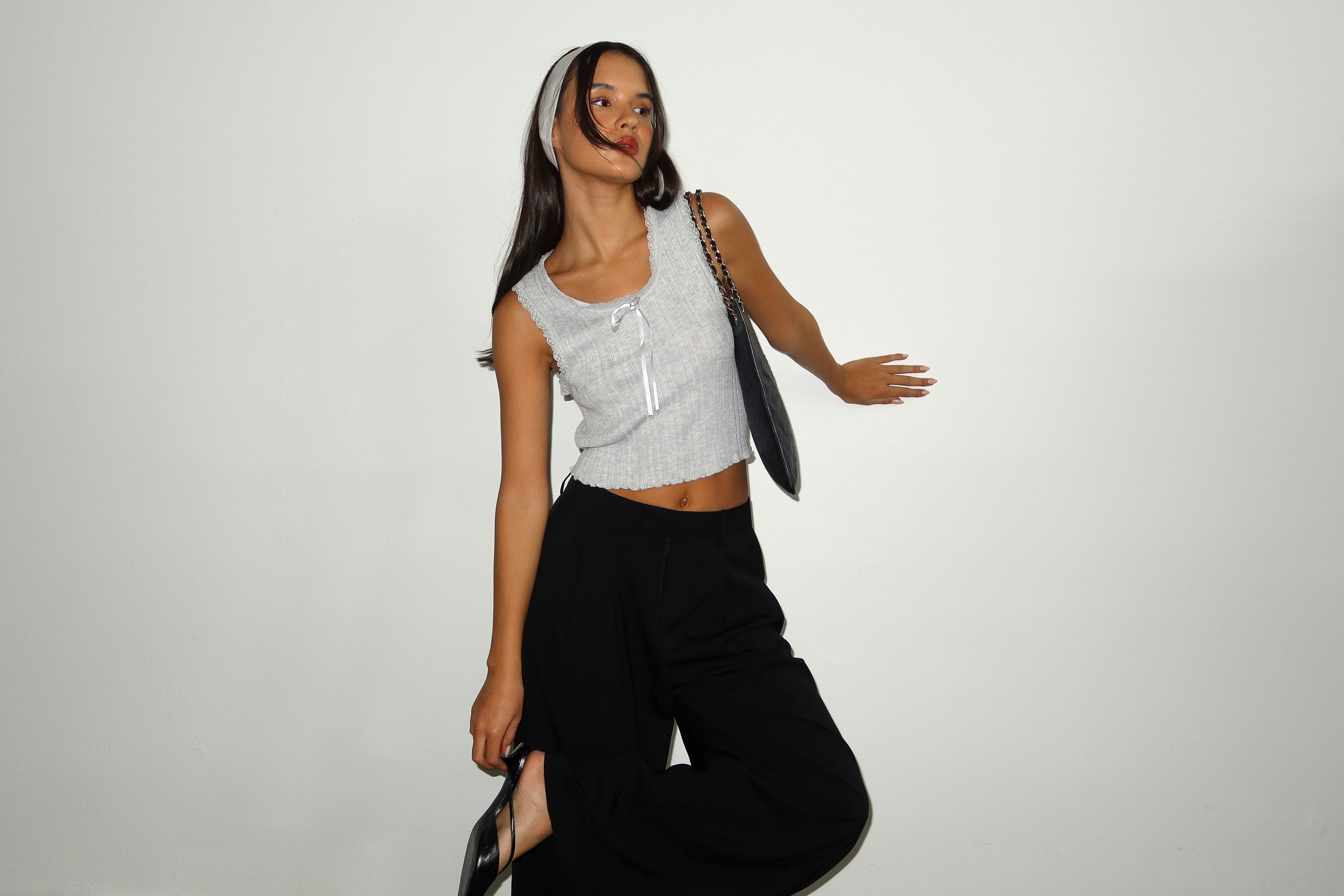 גופיית רומינה-אפור