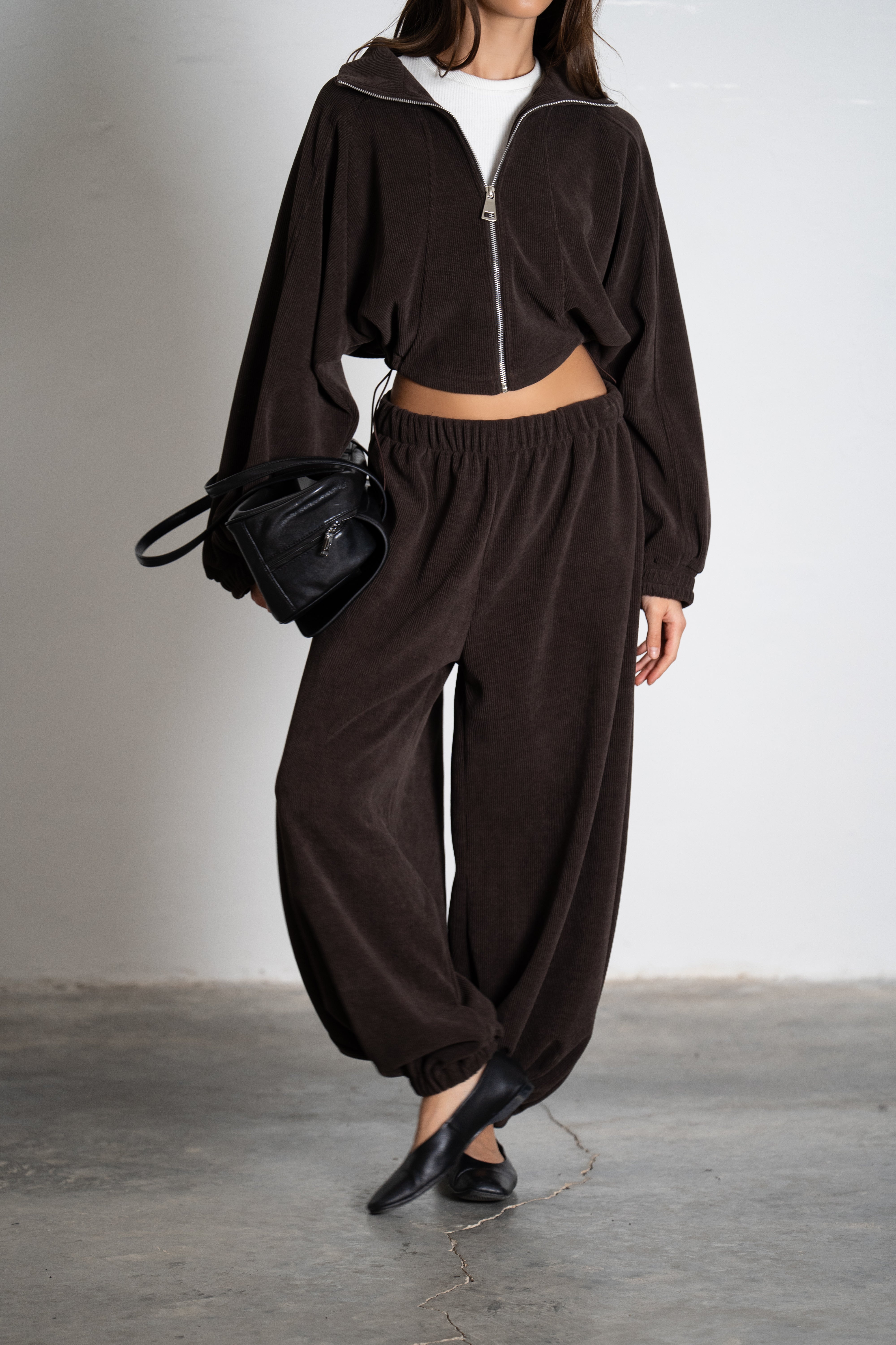 חליפת ריטרי קורדרוי-חום שוקולד