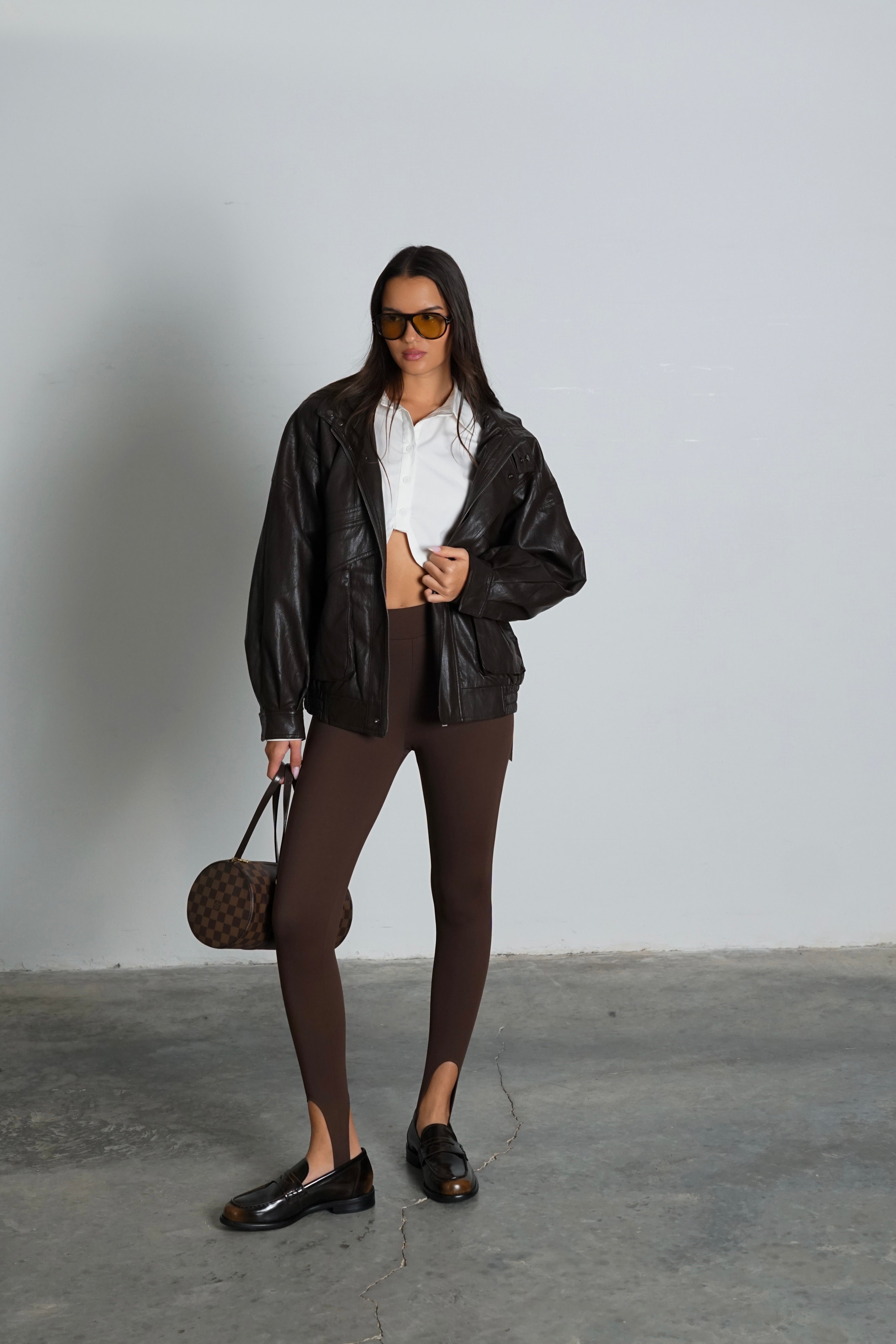 טייץ דיאנה-חום