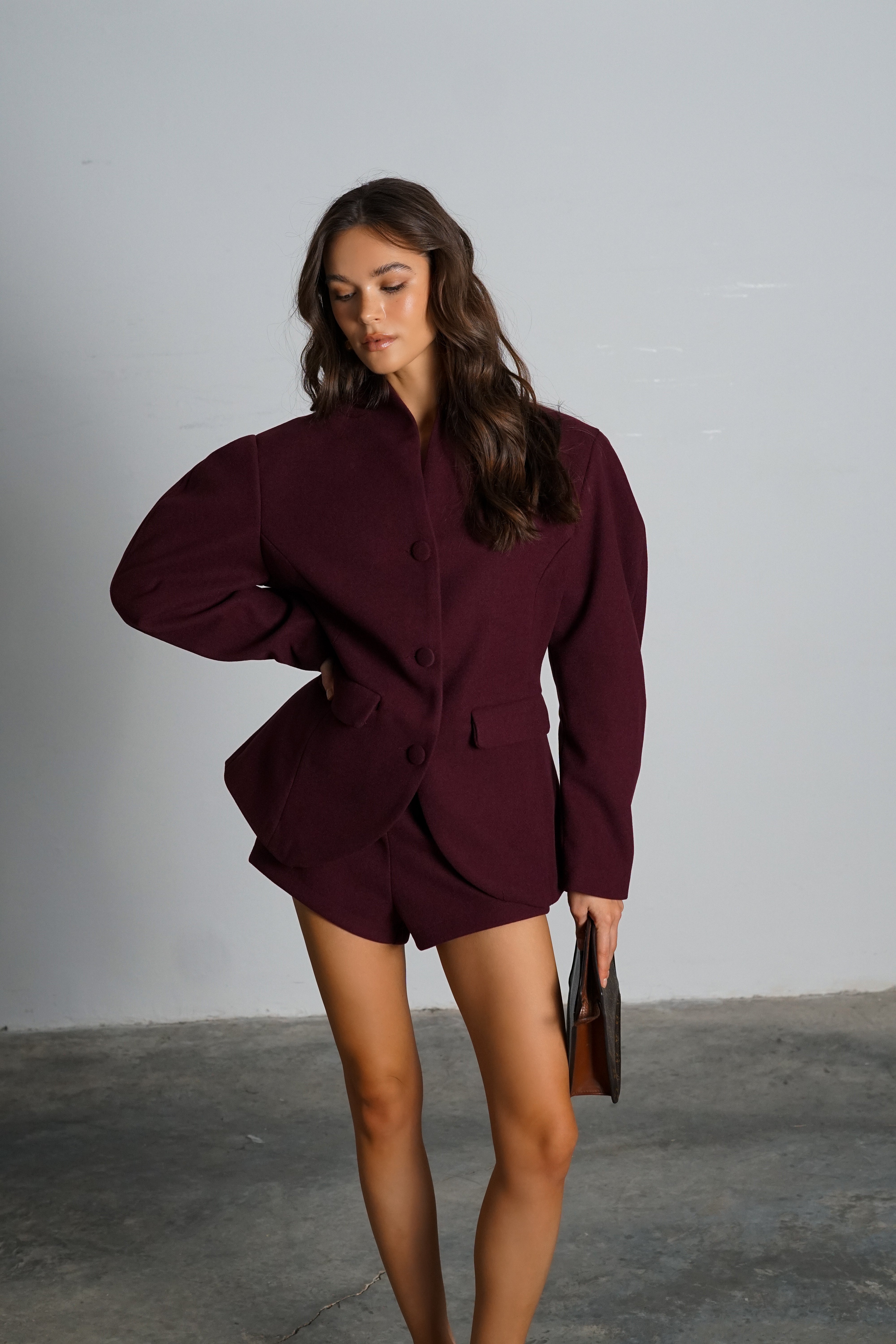 חליפת מאלטה-בורדו