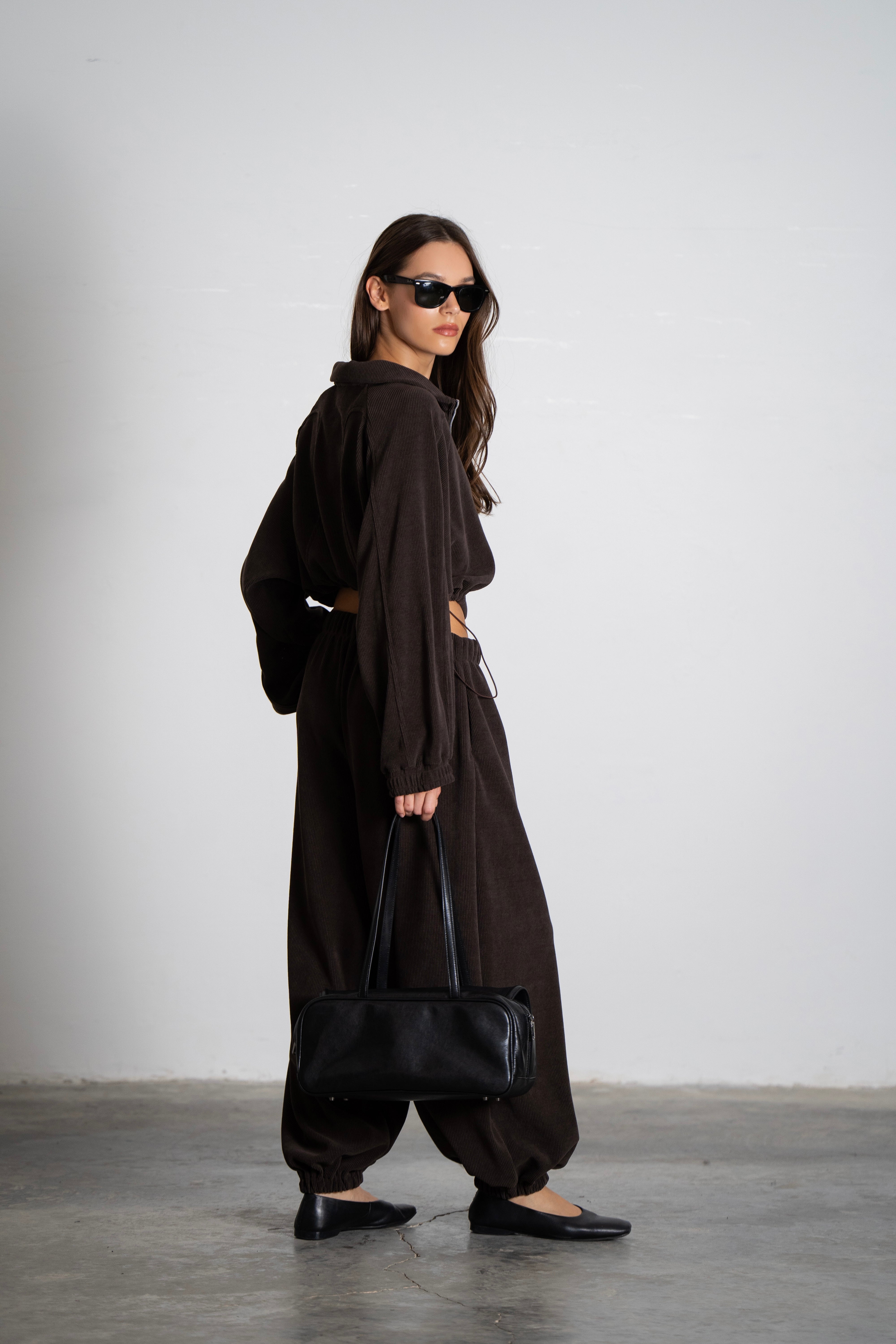 חליפת ריטרי קורדרוי-חום שוקולד