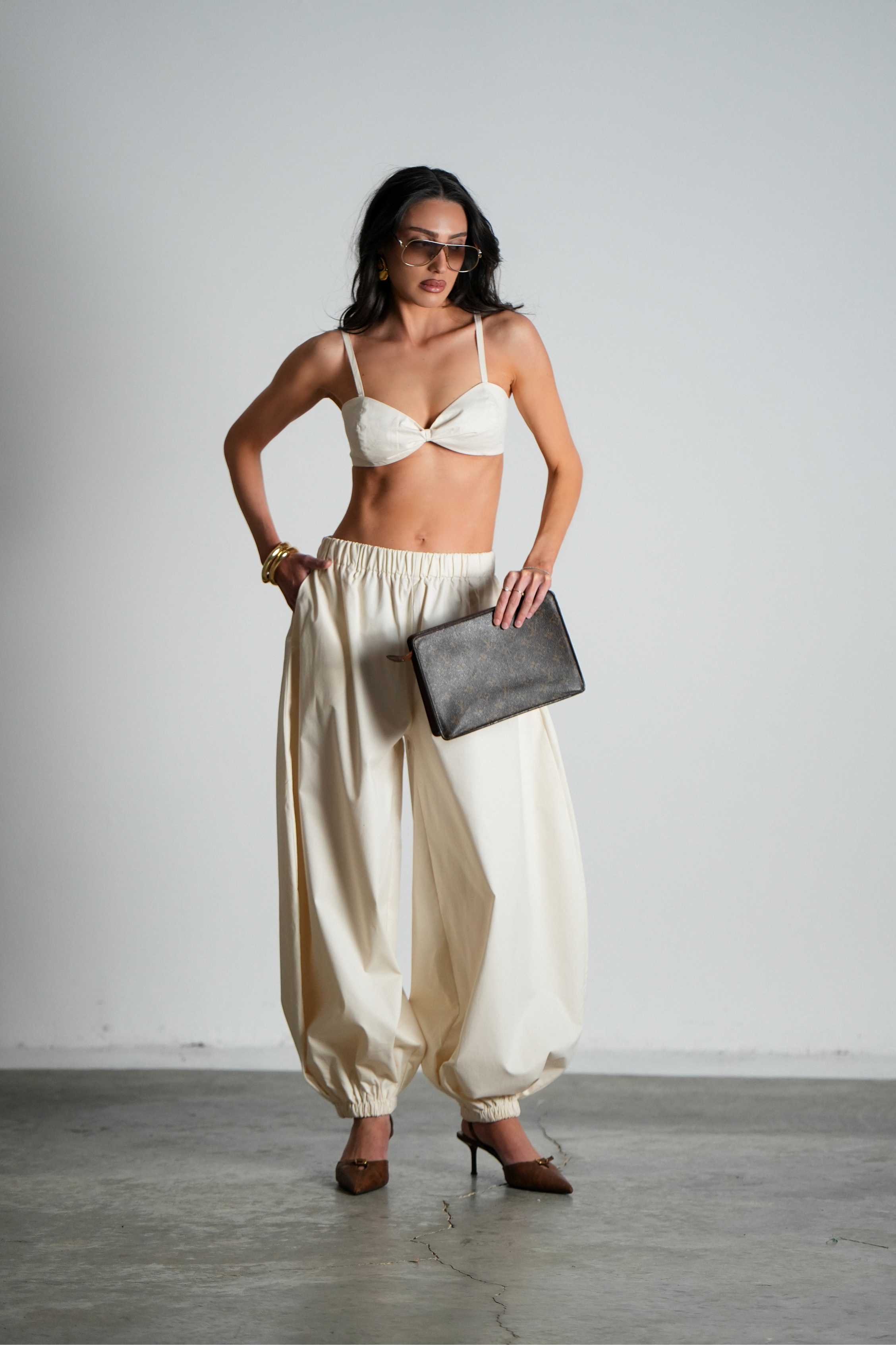 חליפת אטלנה-שמנת