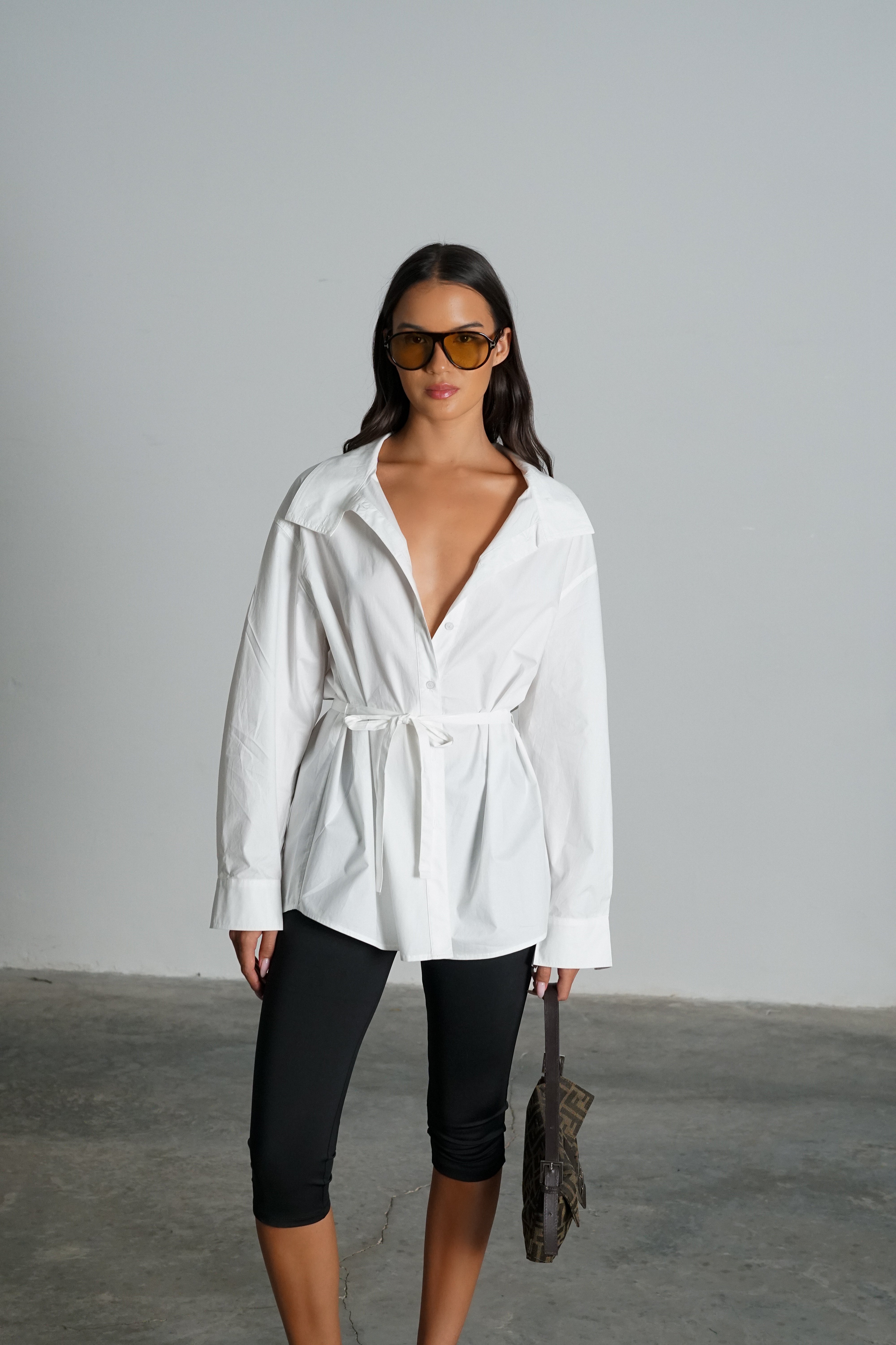 חולצת קרסנט-לבן