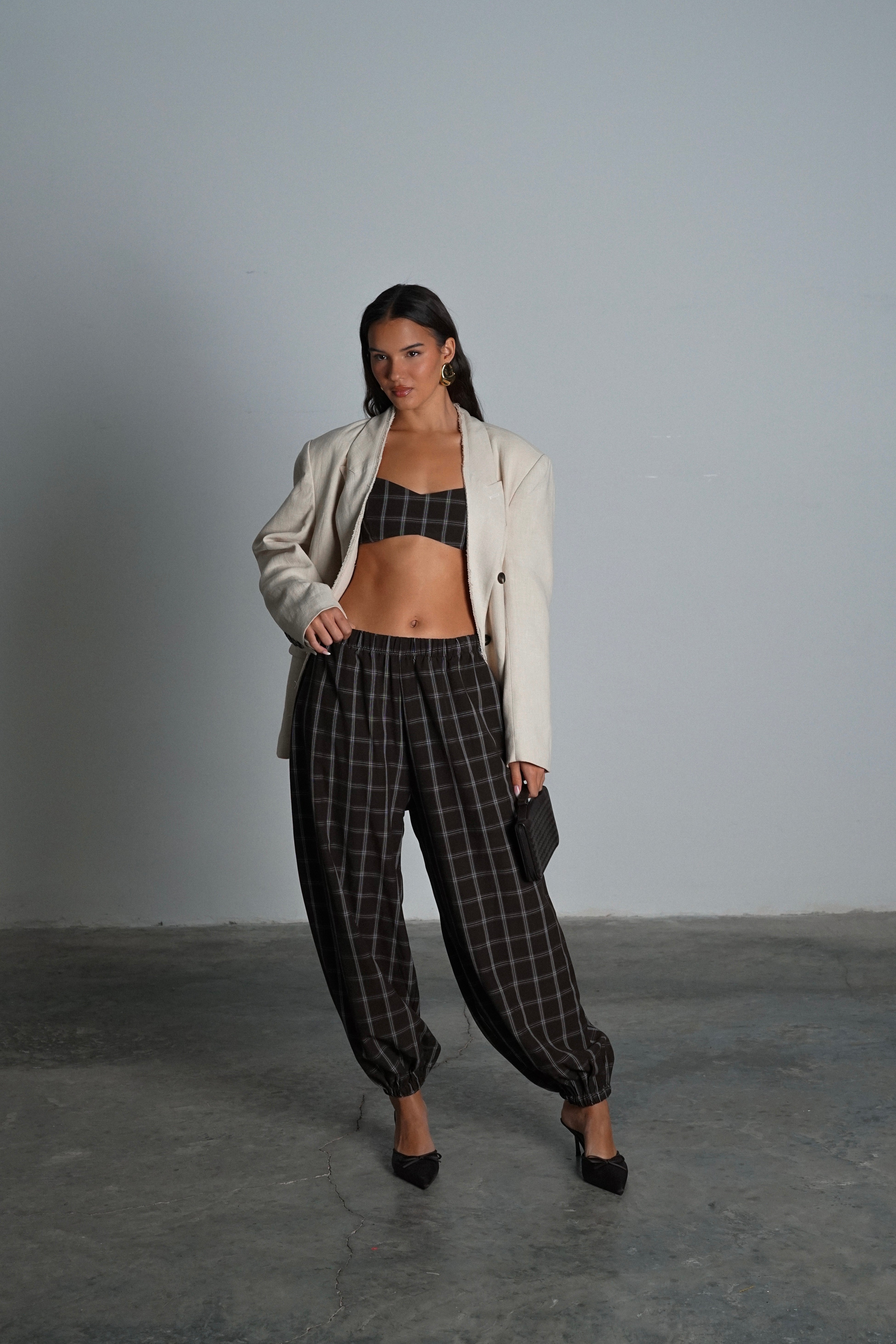 חליפת ניקה-חום