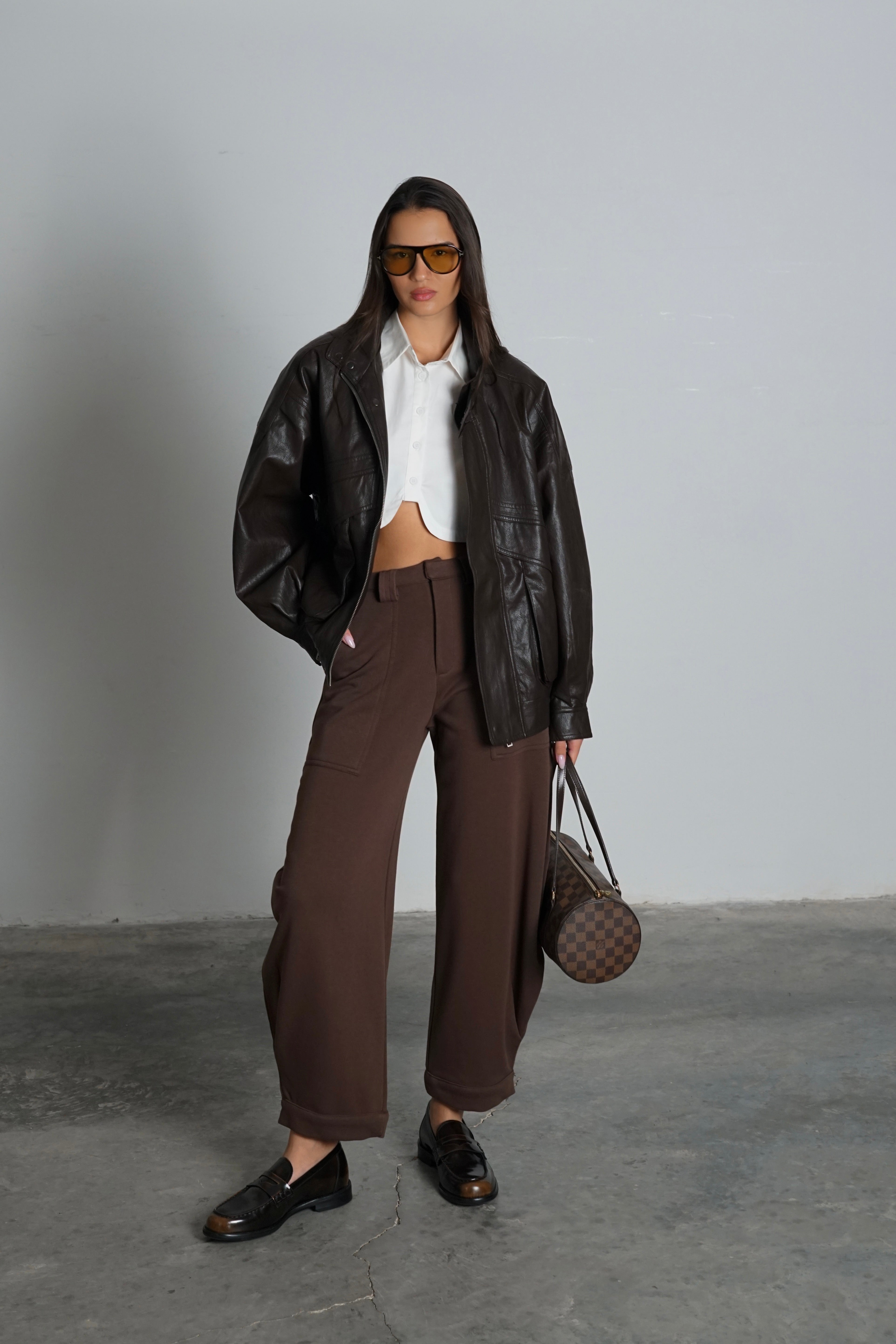 מכנסי בלוברניק-חום