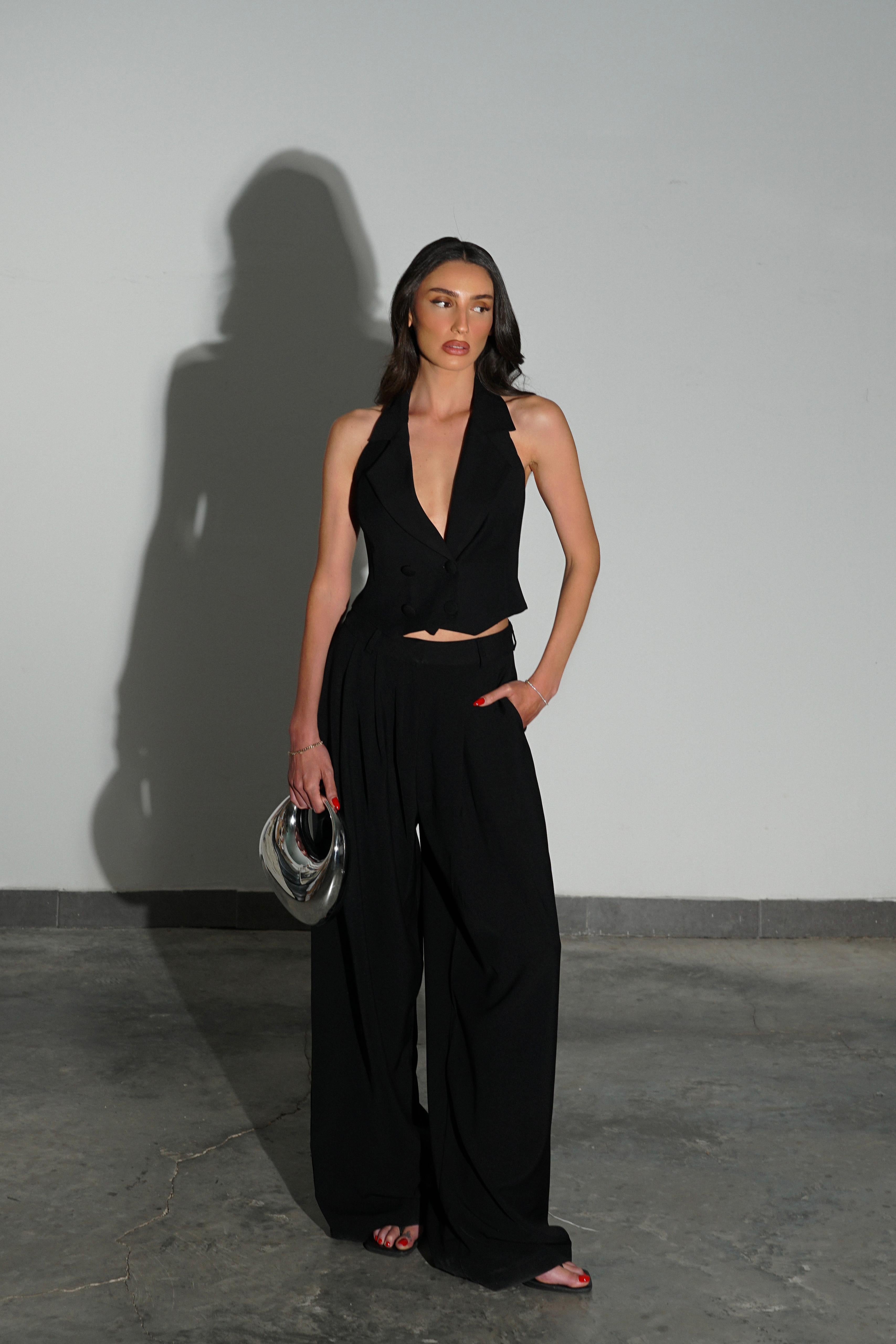 חליפת מוניקה-שחור