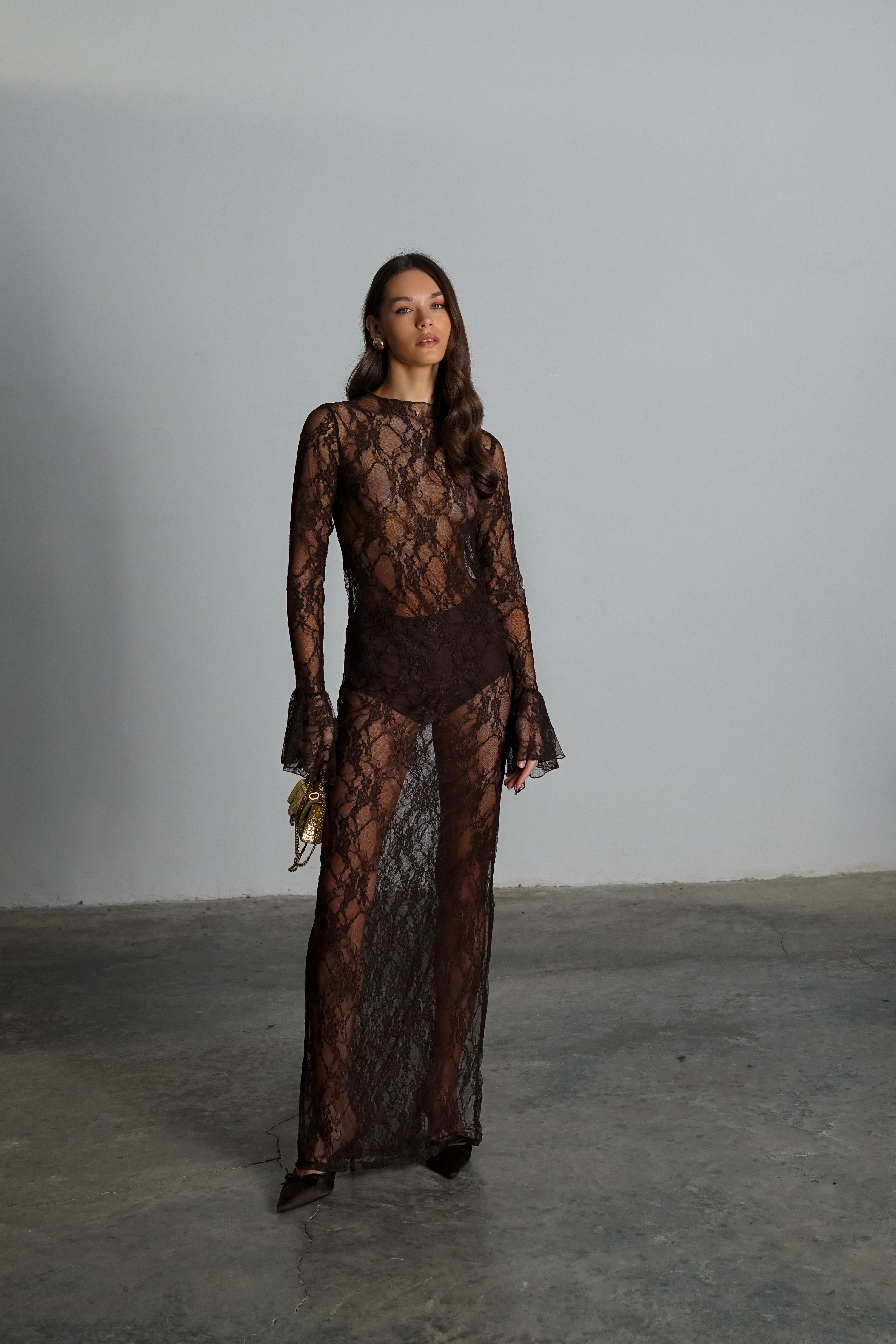 שמלת פיליפין-חום