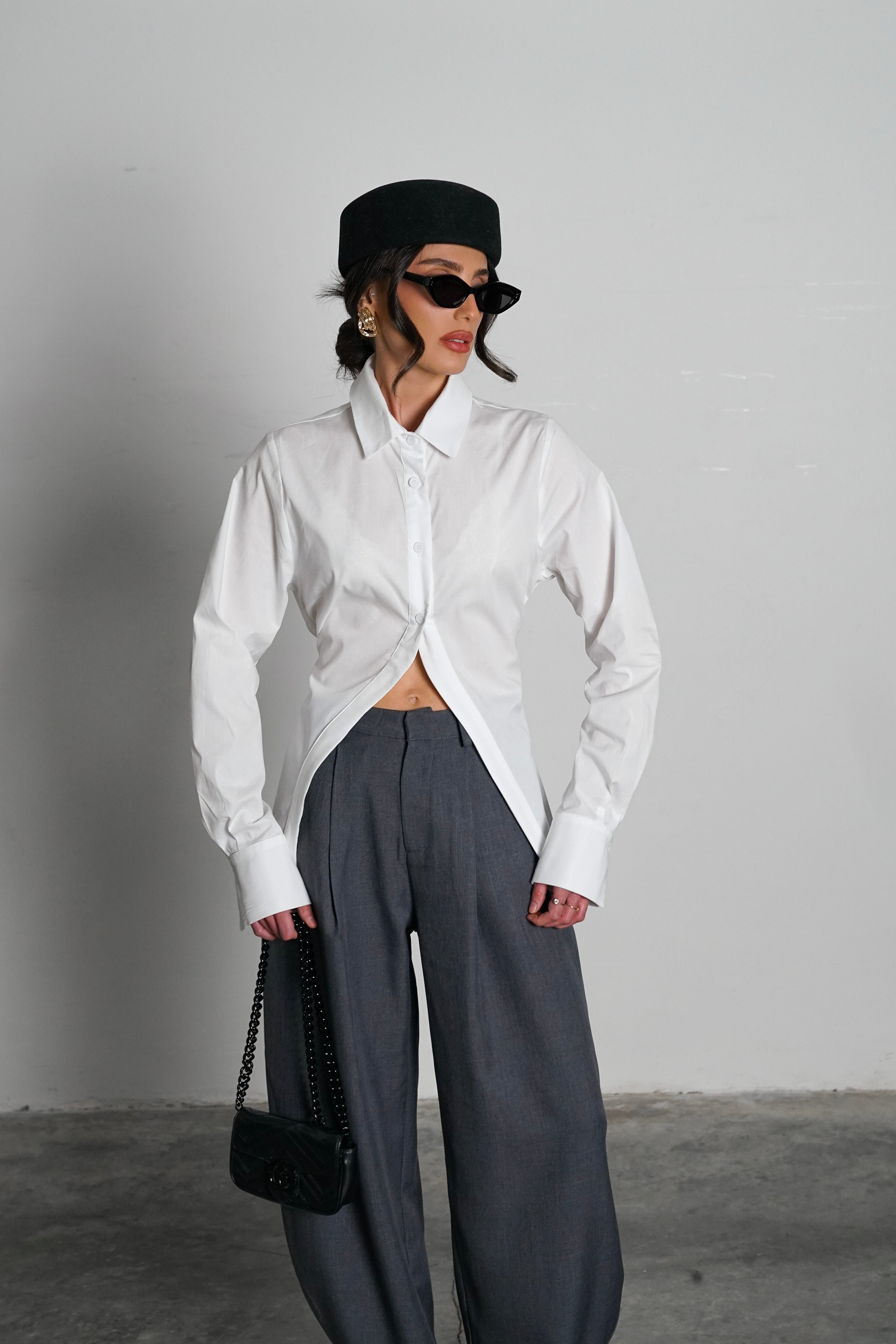 חולצת מידנייט-לבן