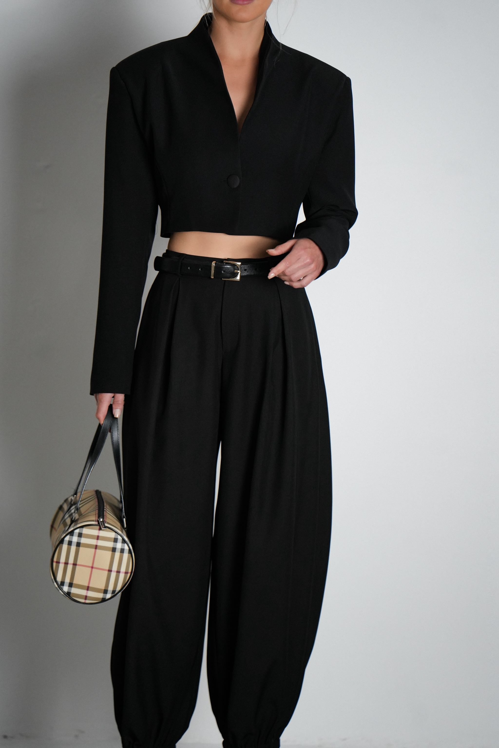 חליפת סיארה-שחור