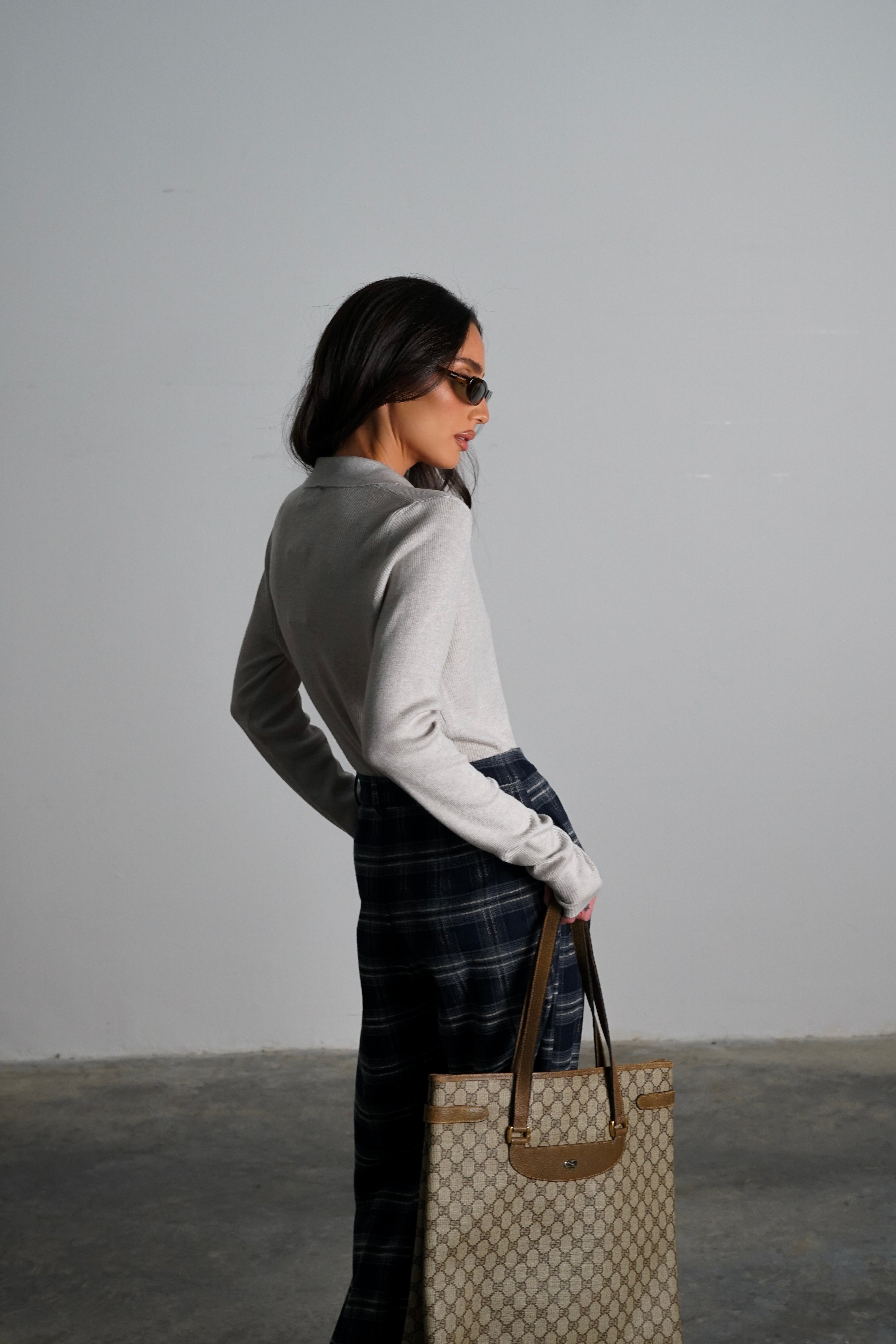 חולצת פלאה-אפור