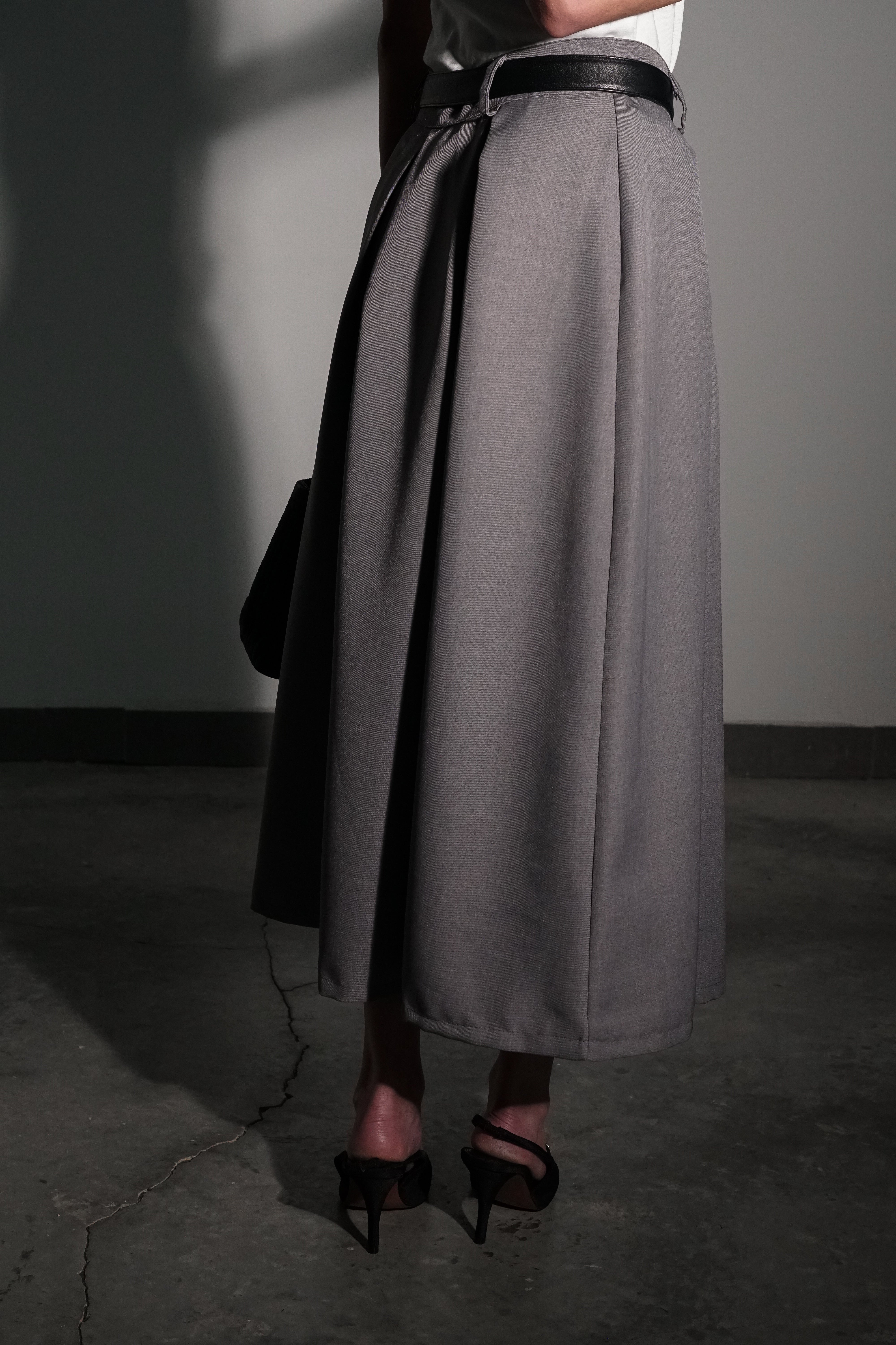 חצאית גרייס-אפור