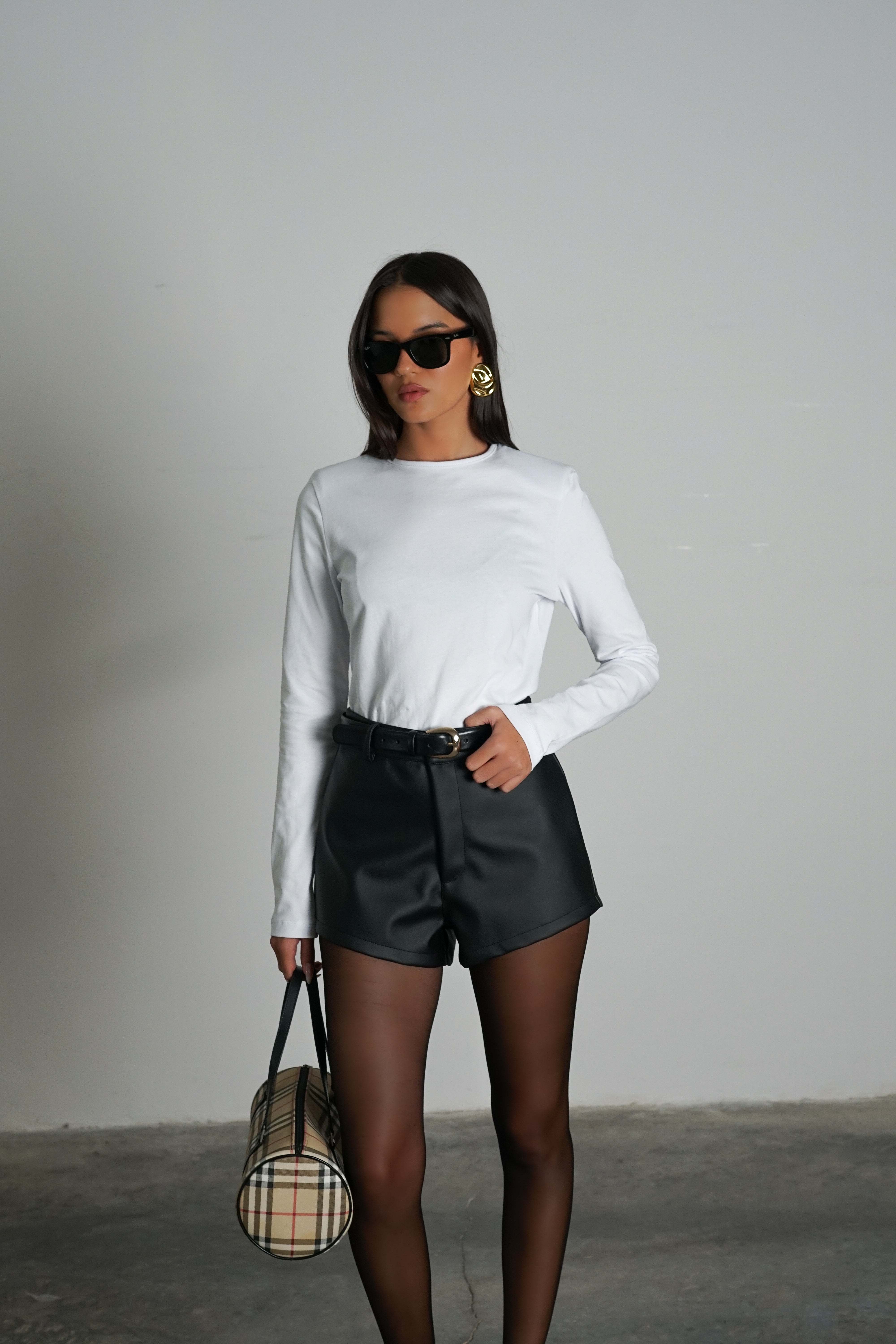 חולצת אייבורי-לבן