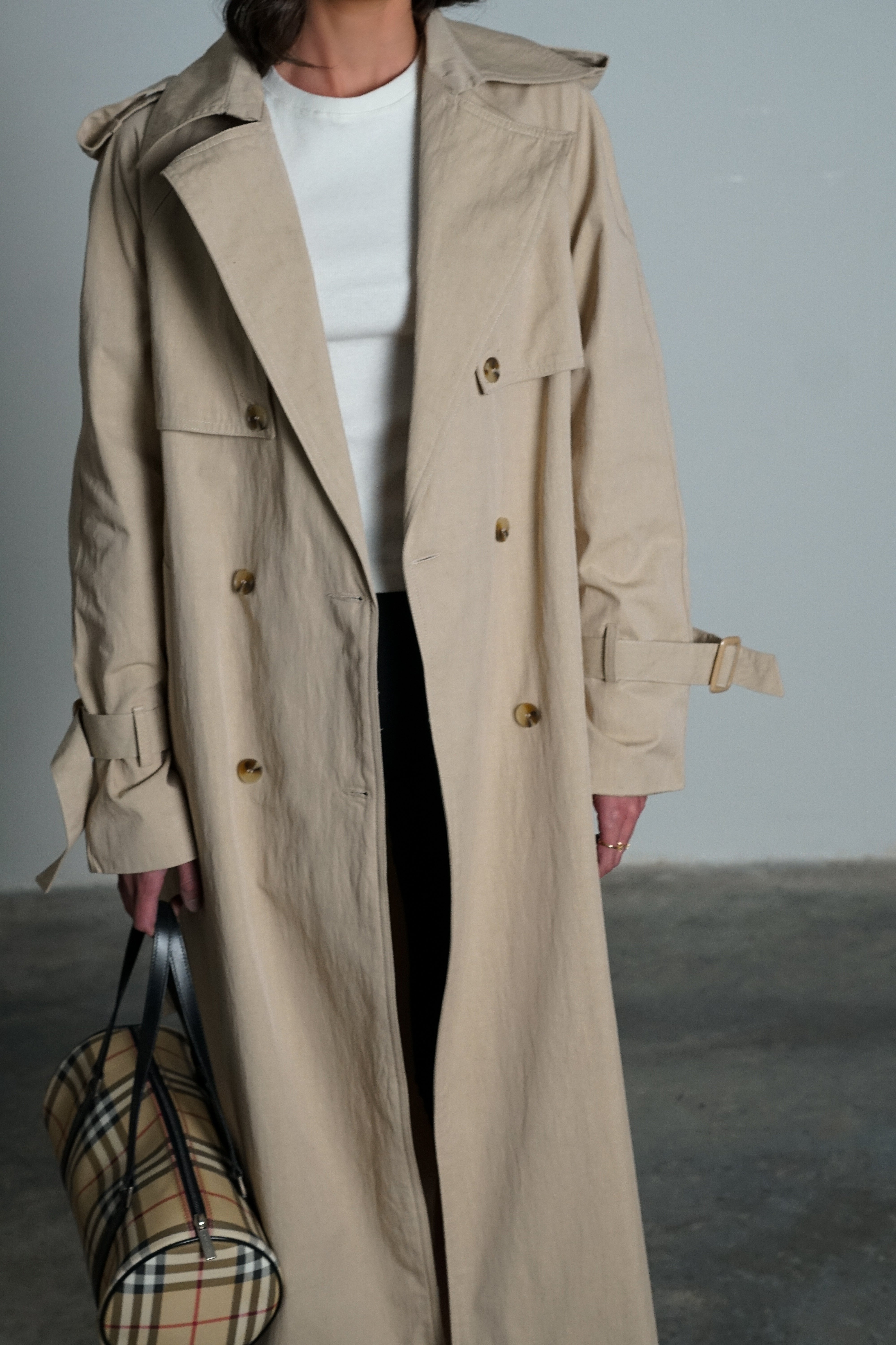 מעיל טרנץ' פיורל-בז בהיר