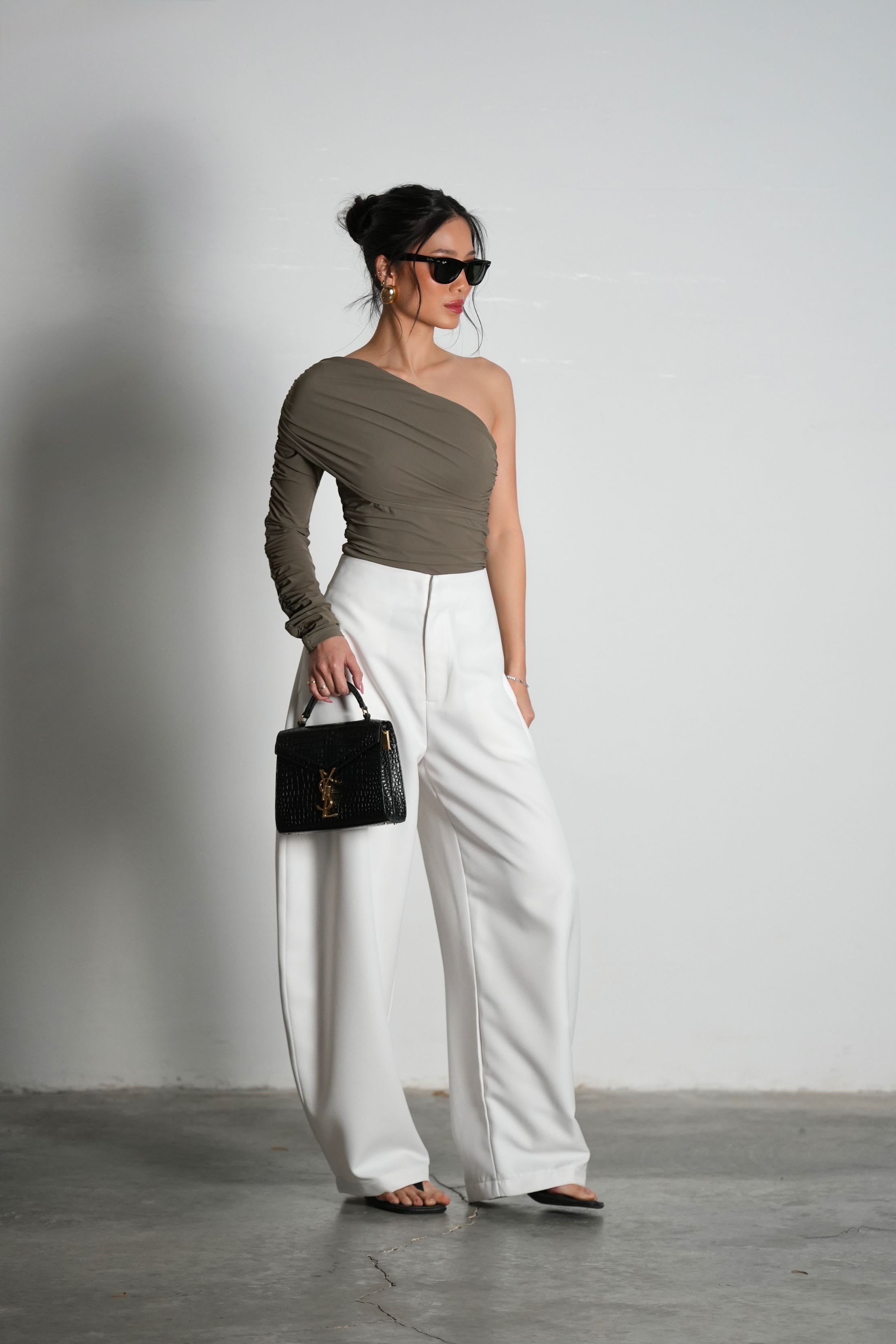 חולצת סינטי-חאקי