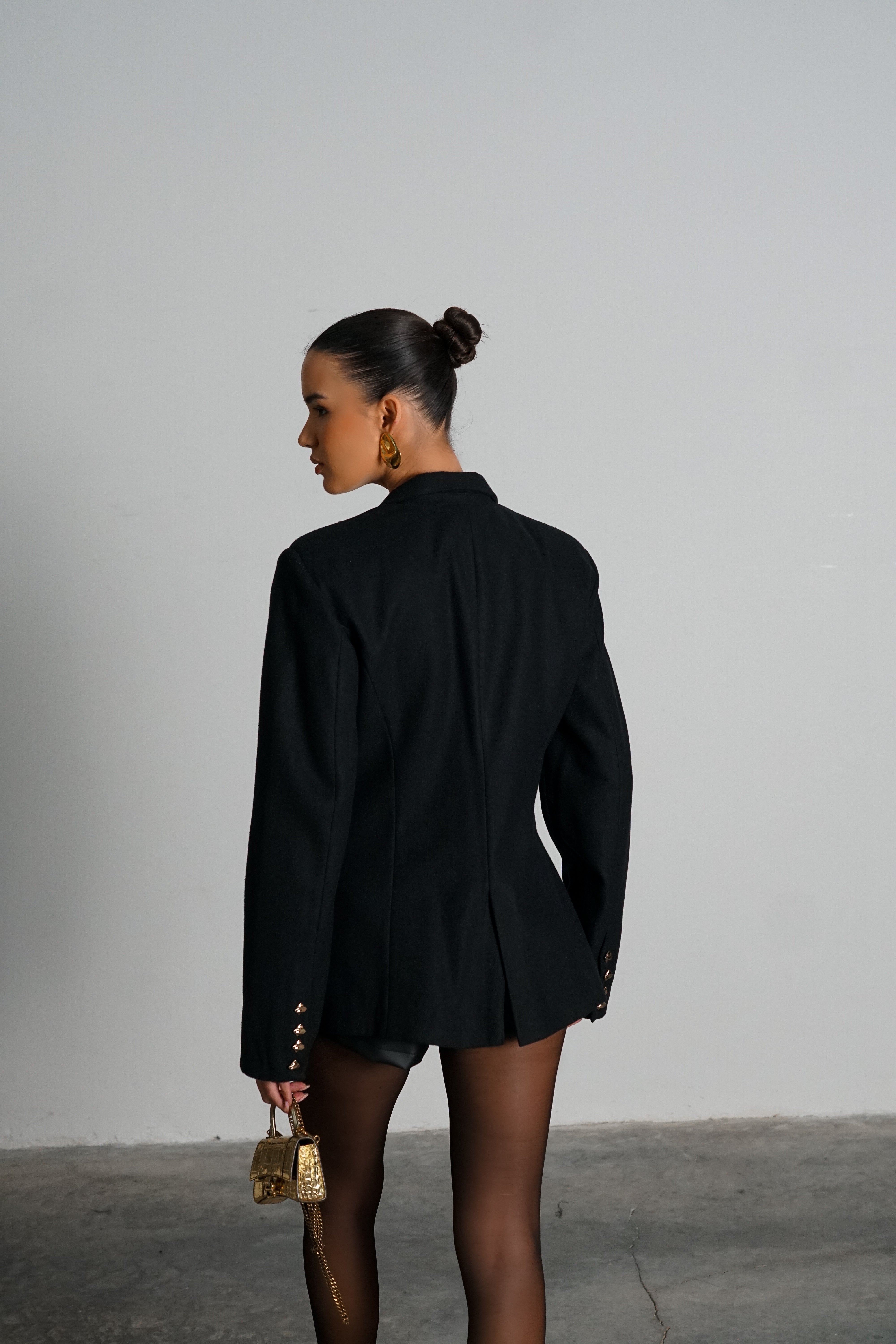 ג'קט סבין-שחור