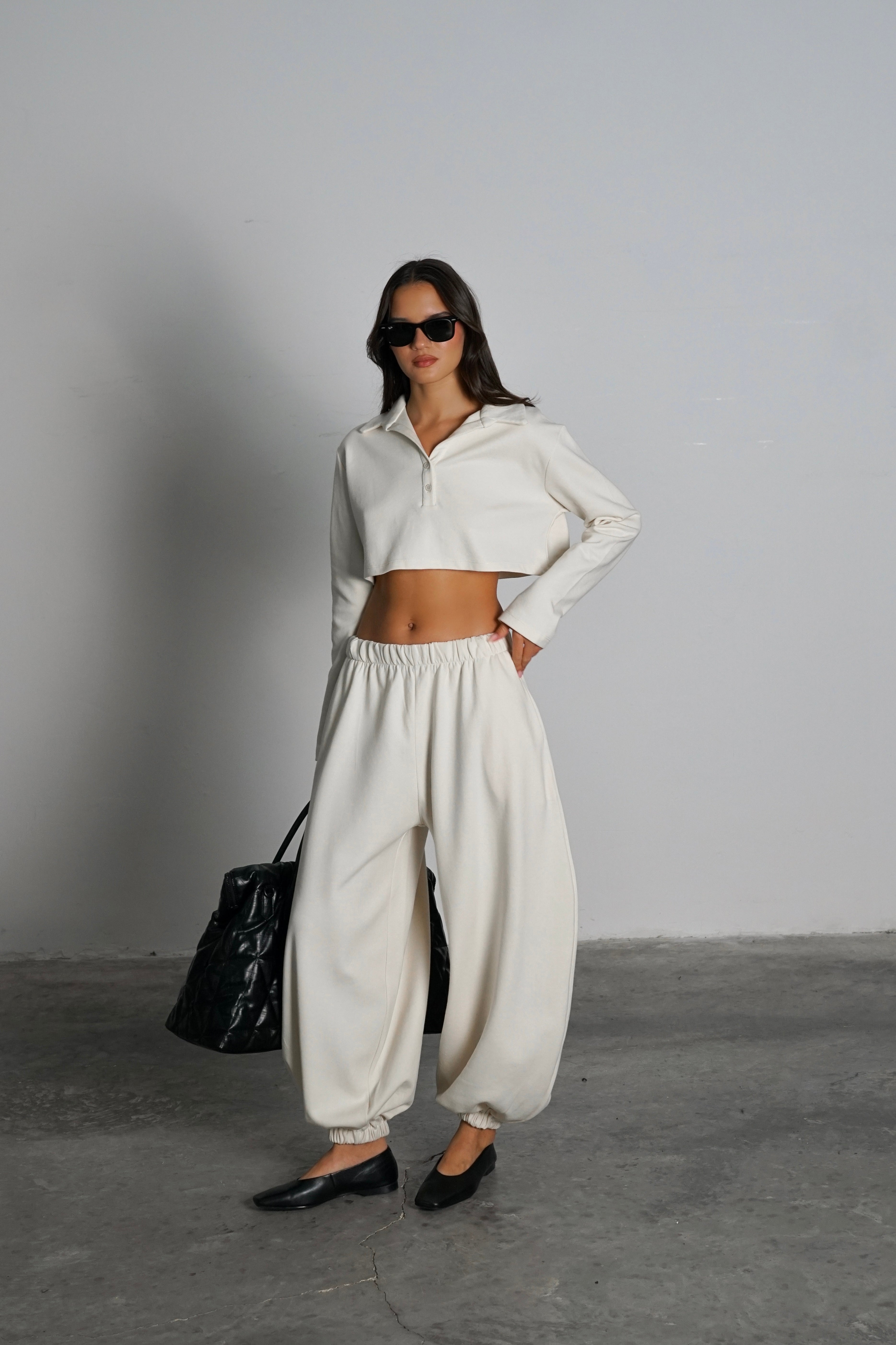 חליפת בלומה-שמנת