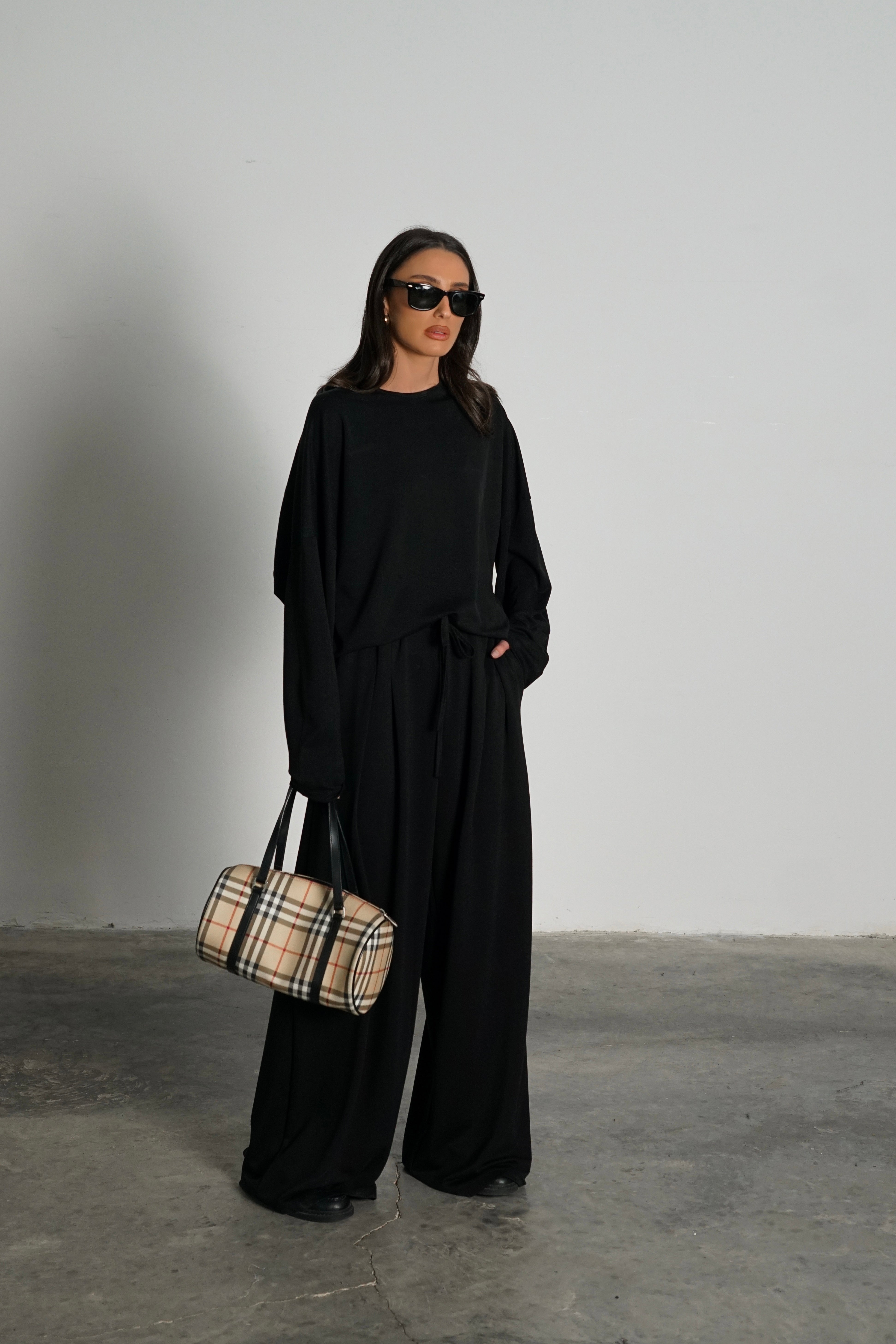 חליפת קולר-שחור