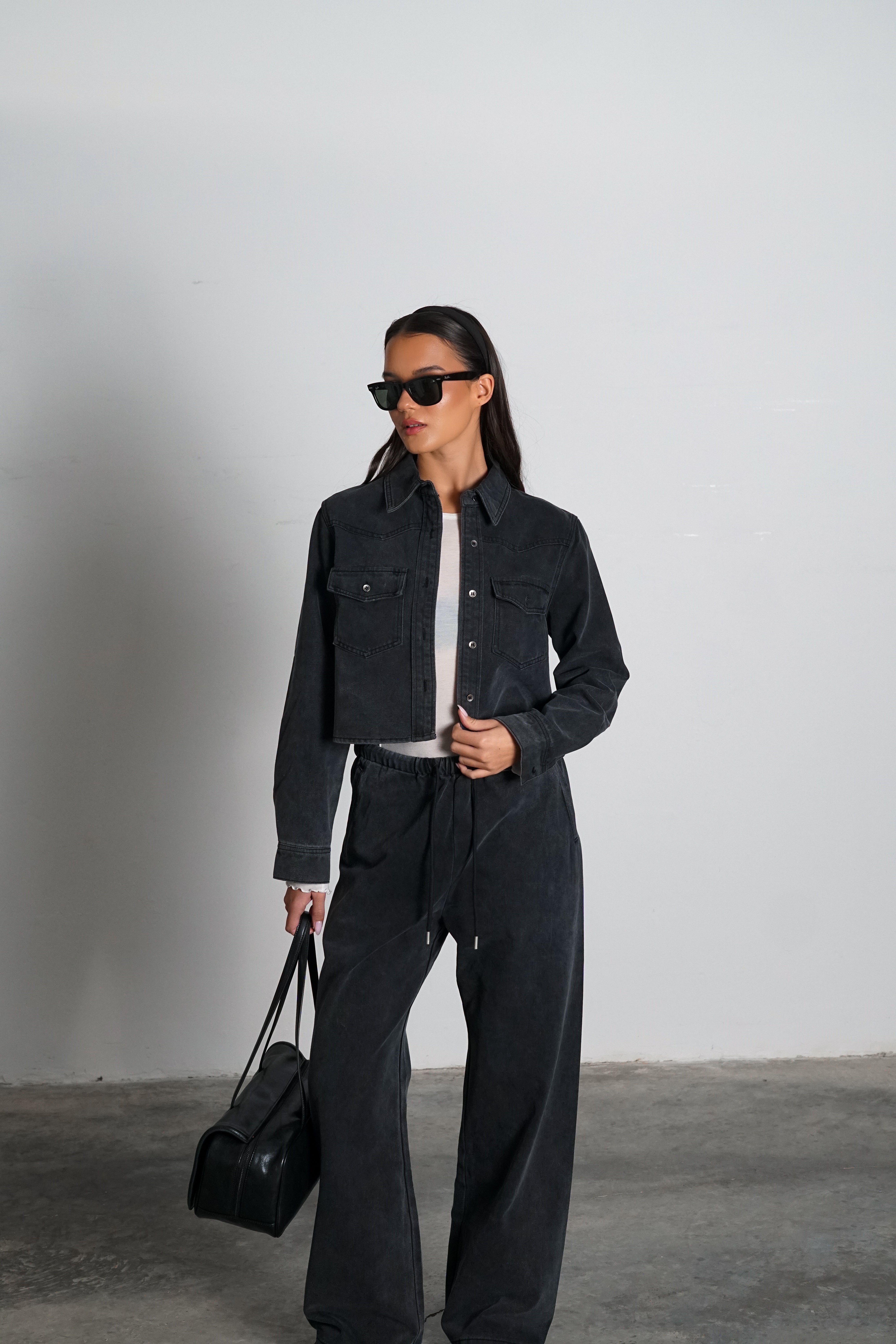 חליפת דנים הנקס