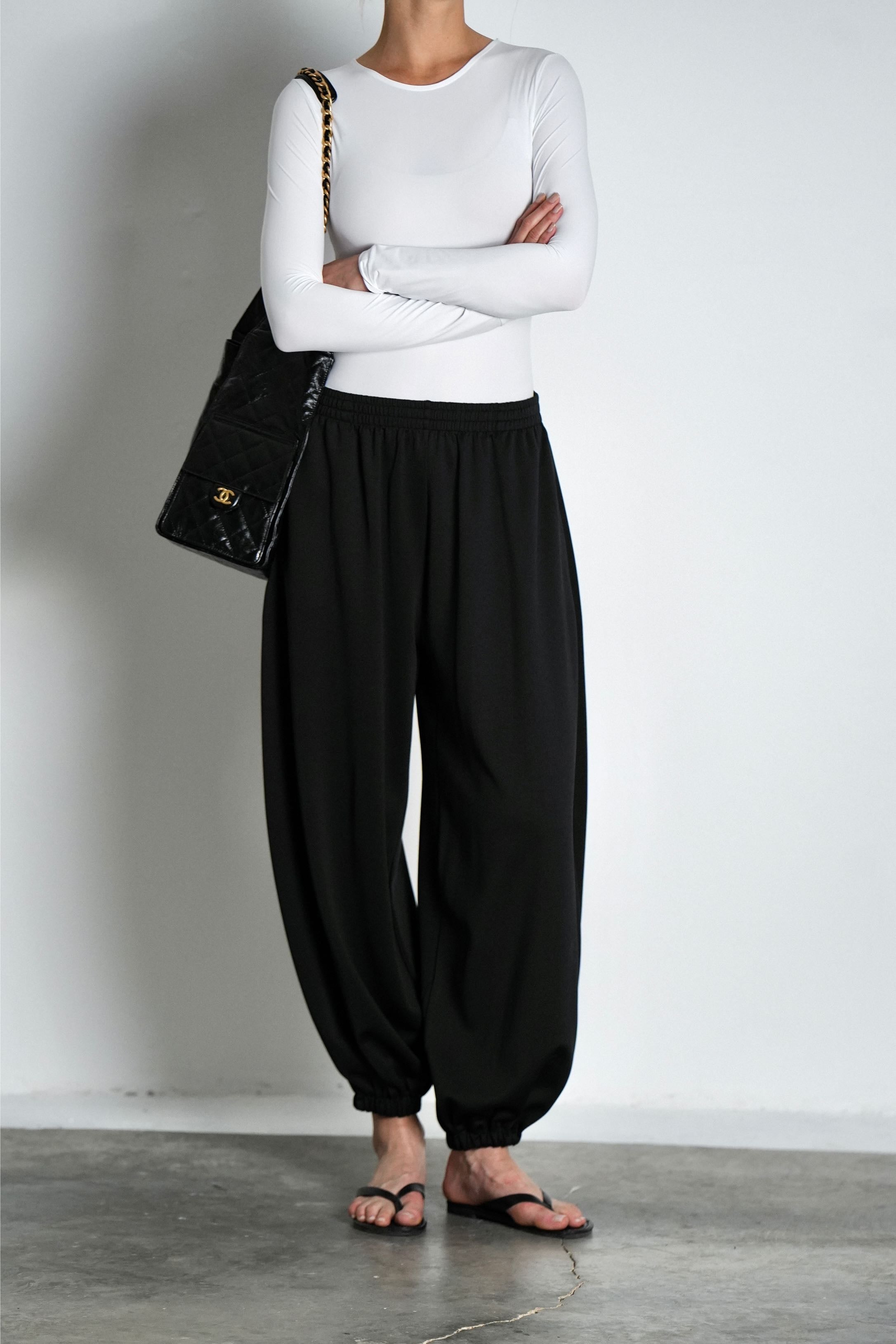 בגד גוף מילגה-לבן