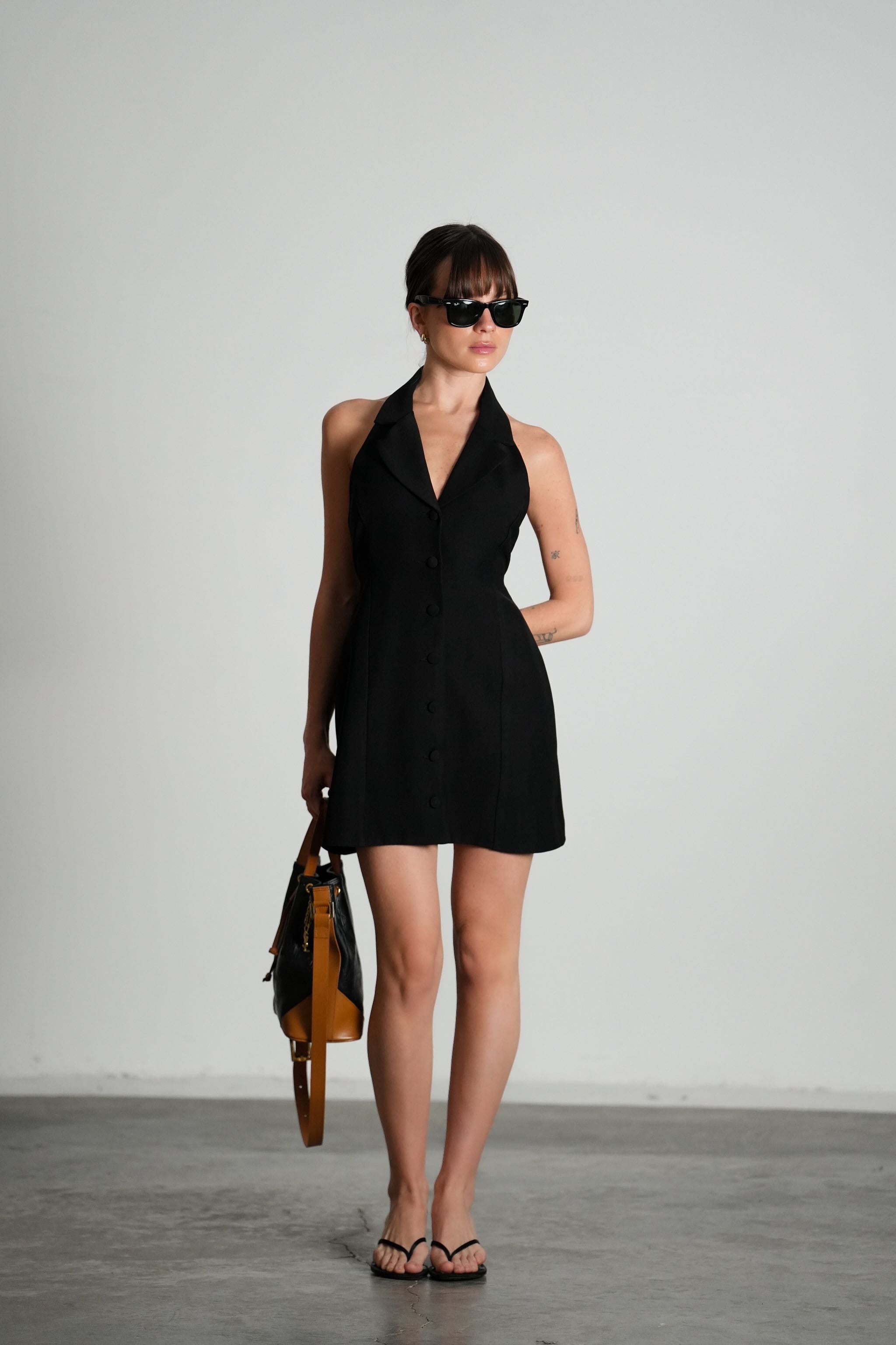 שמלת אדלין-שחור