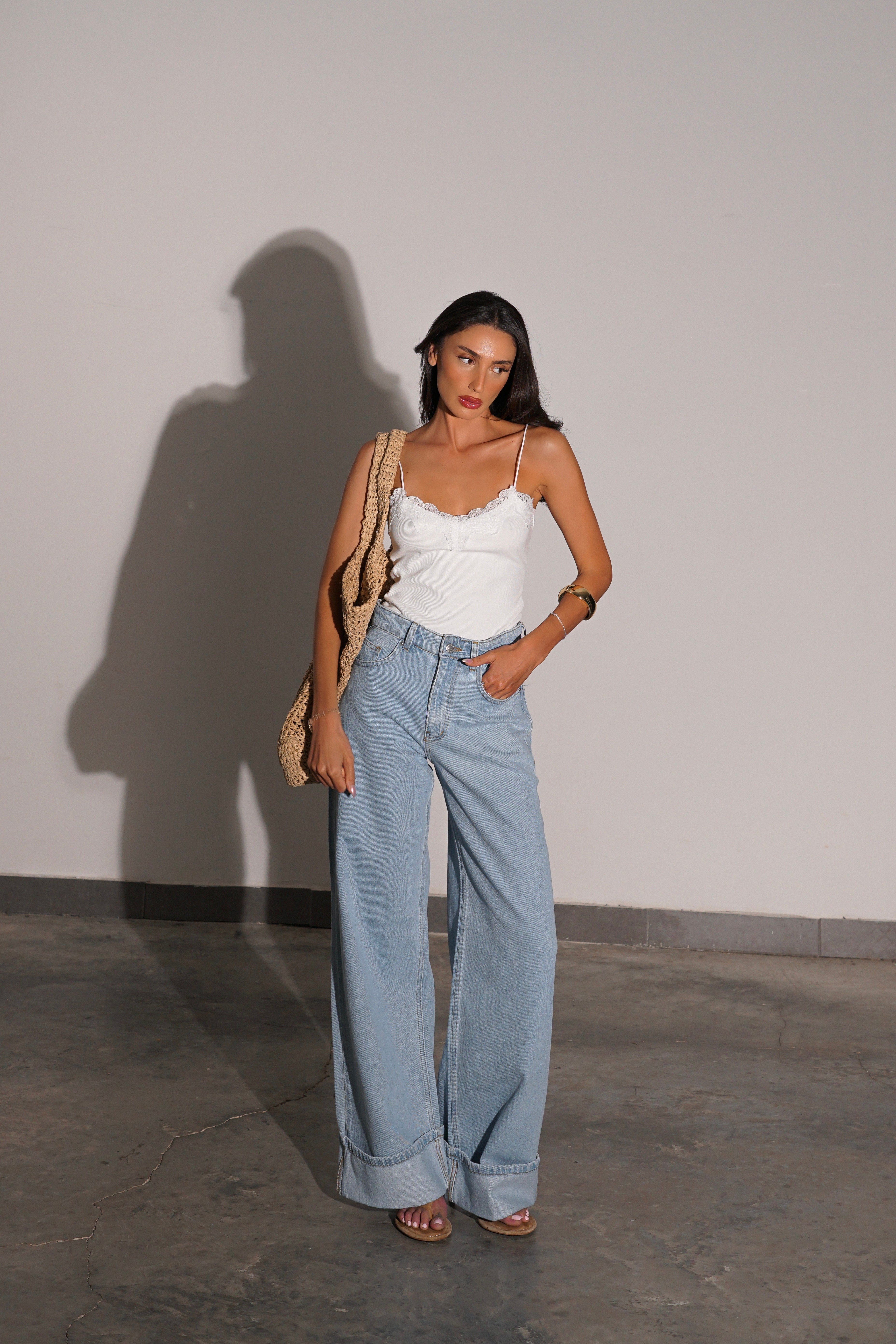 גופיית לאני-לבן