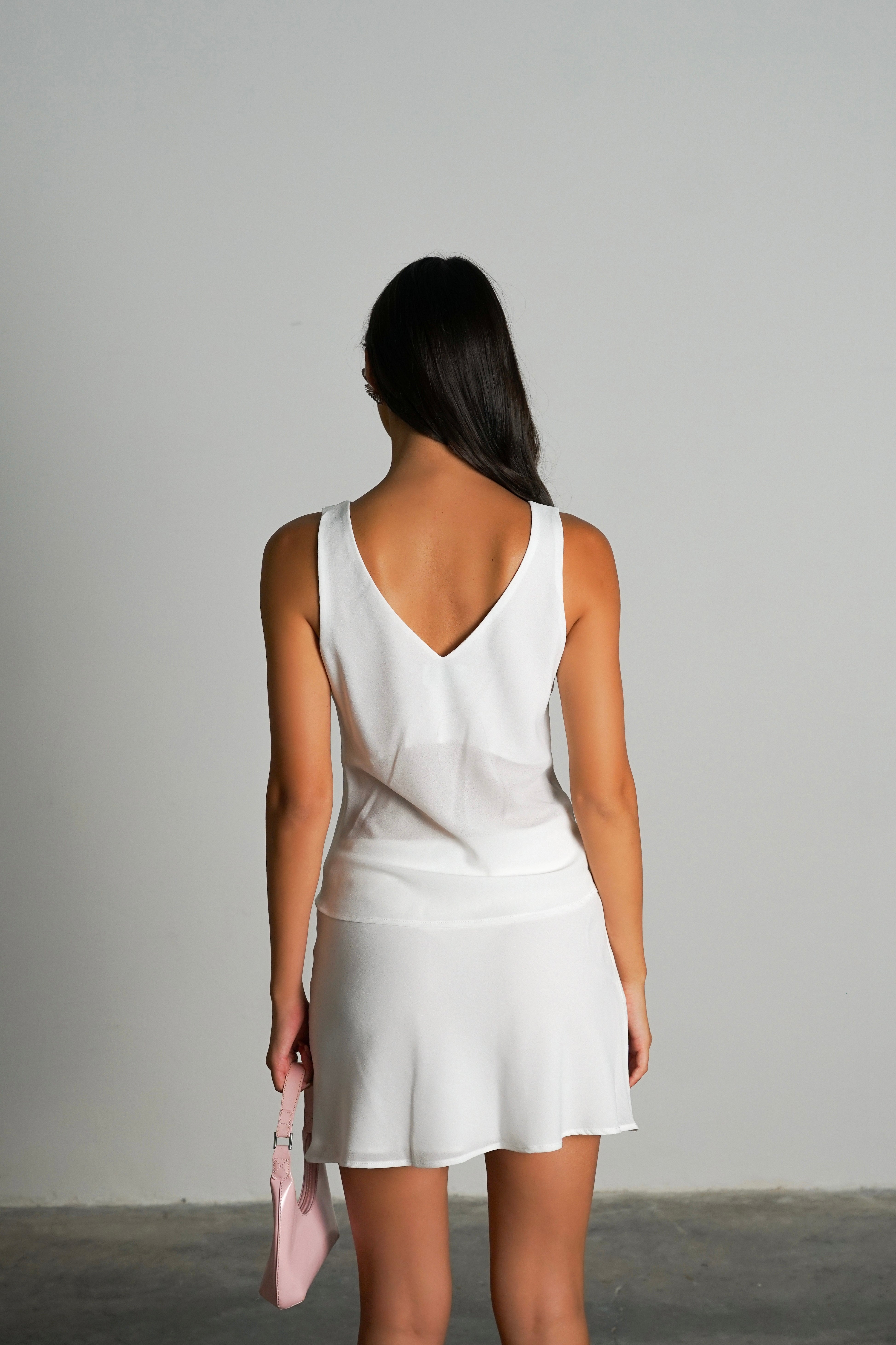 חליפת רינו-לבן