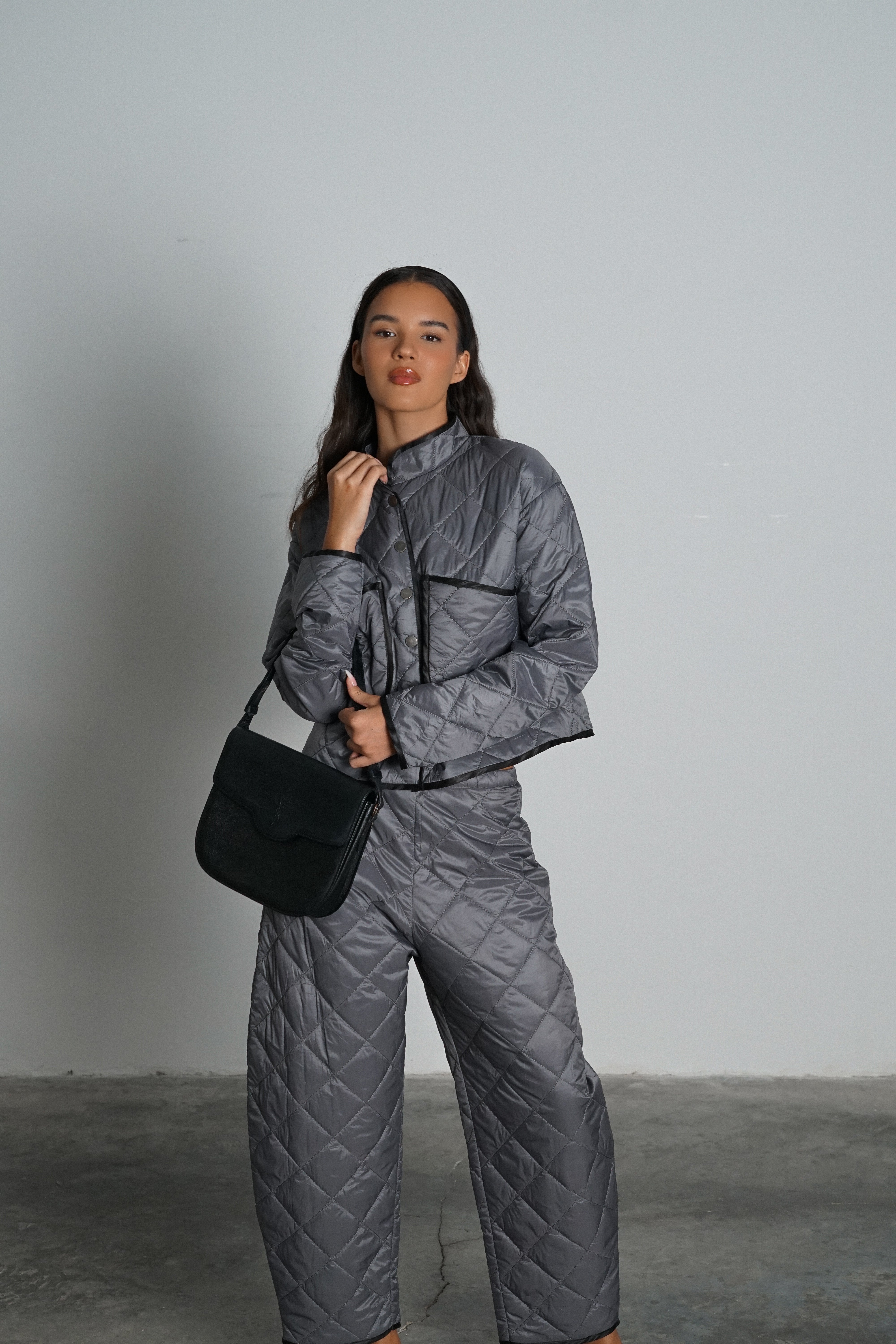 חליפת מלומה-אפור