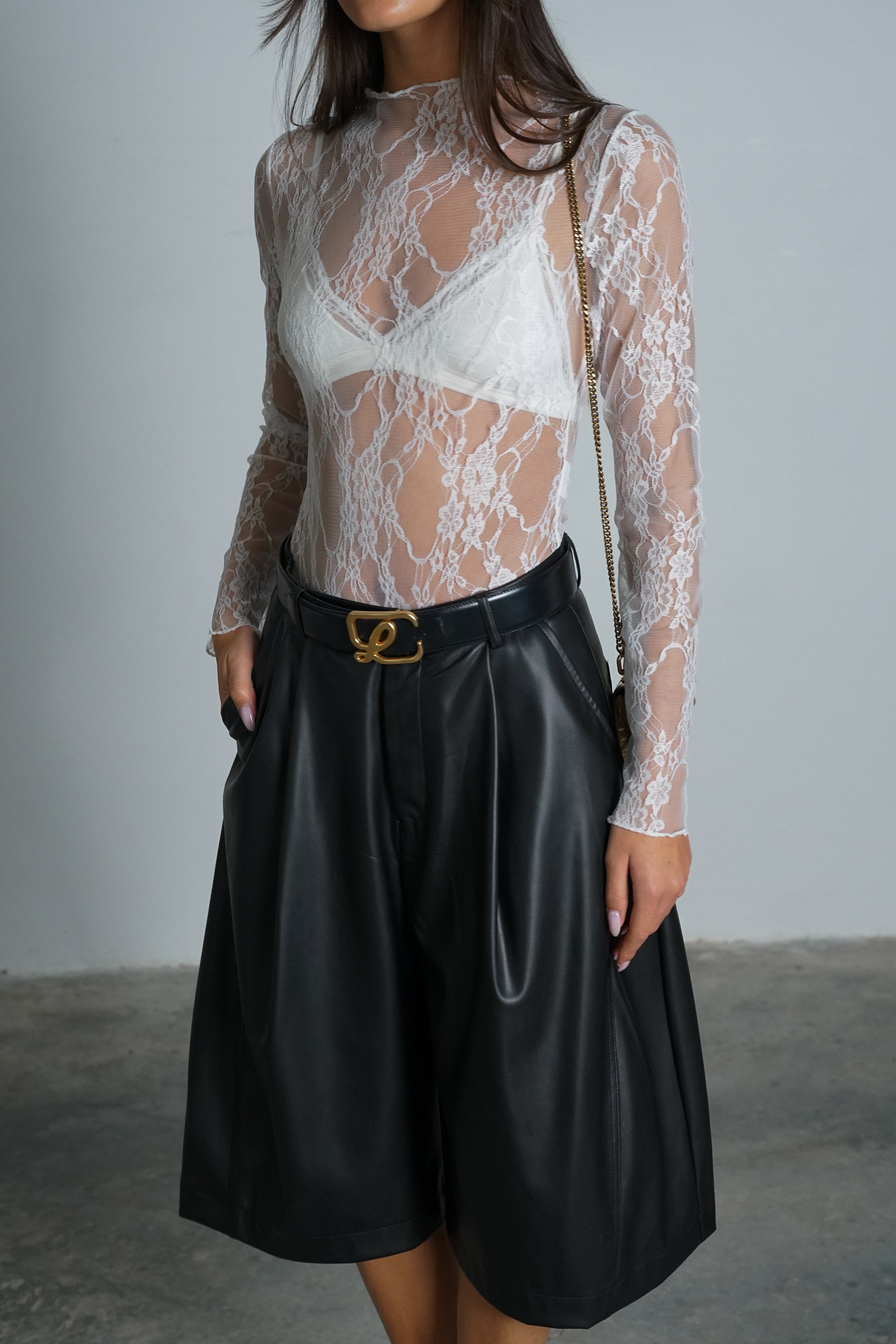 בגד גוף פריורטרי-לבן