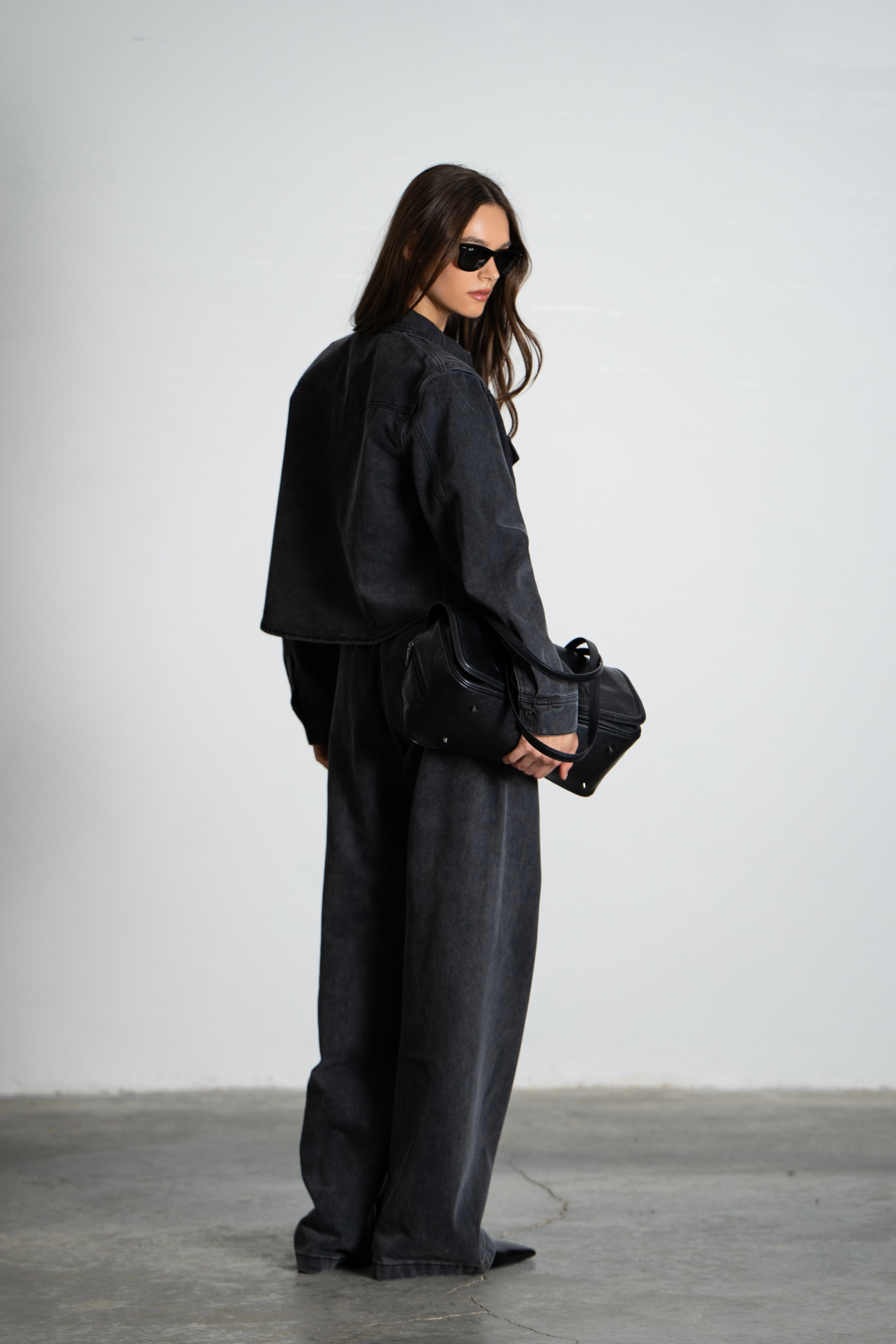 חליפת דנים הנקס