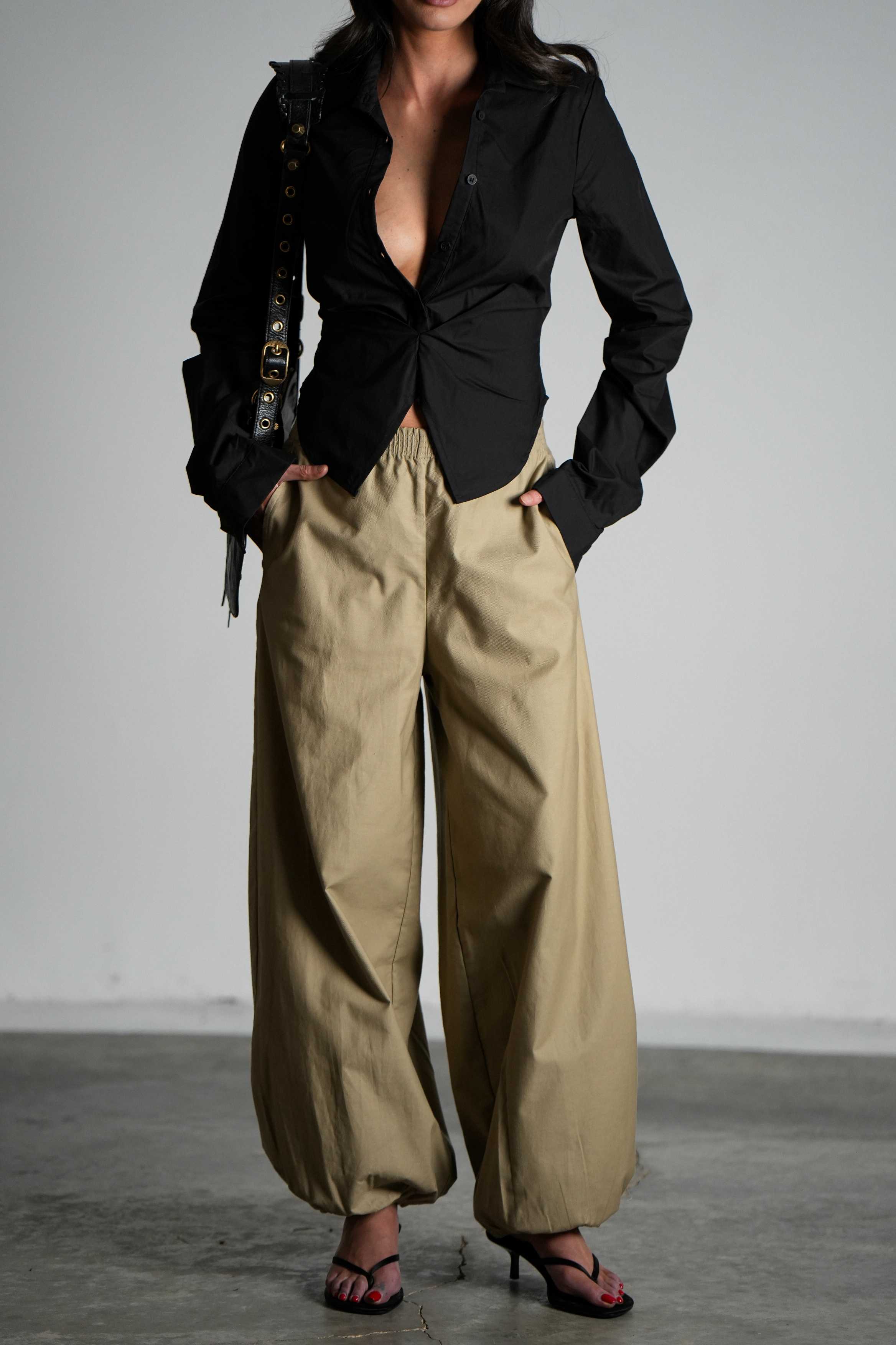 חולצת סאנסה-שחור