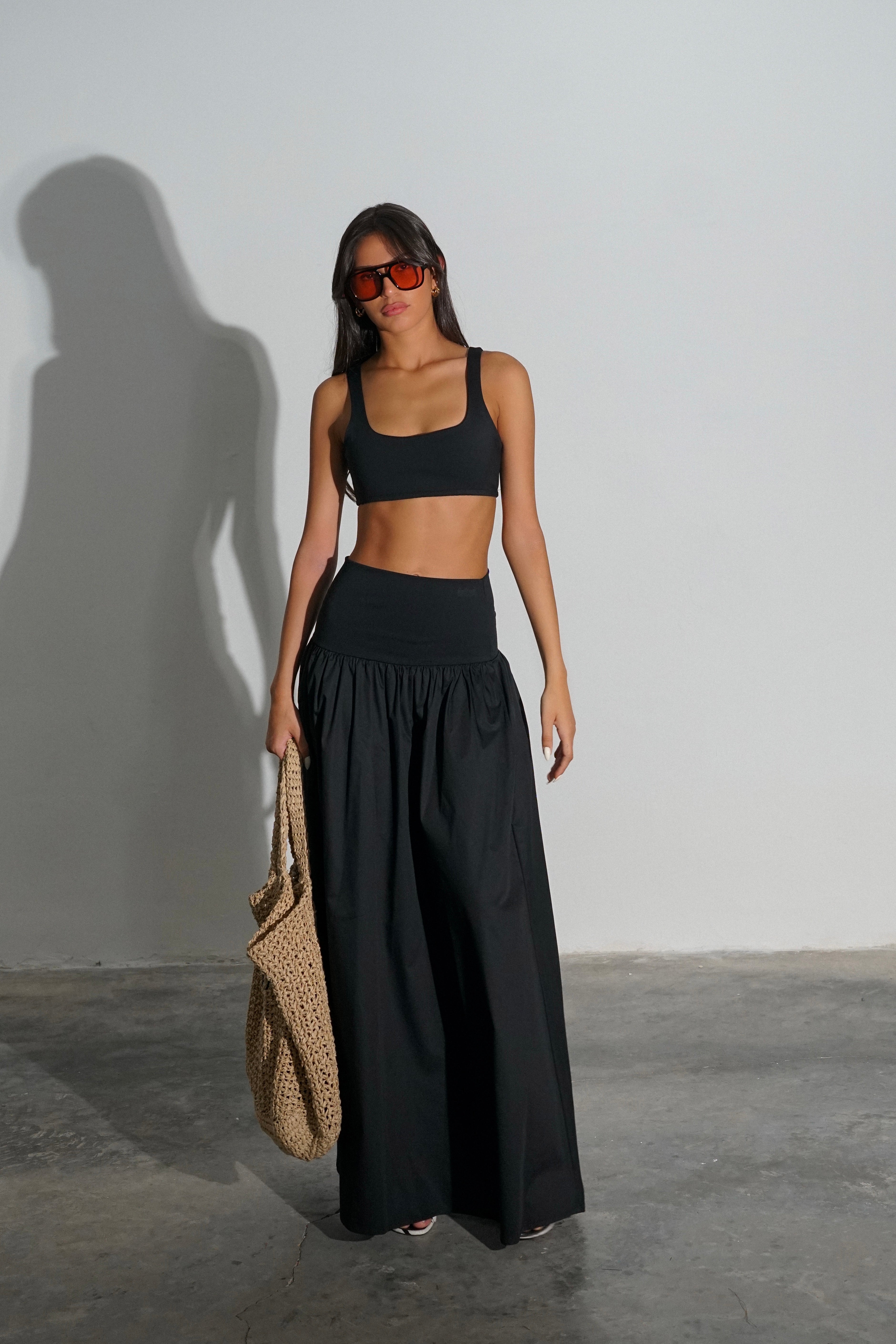 חליפת בקס-שחור