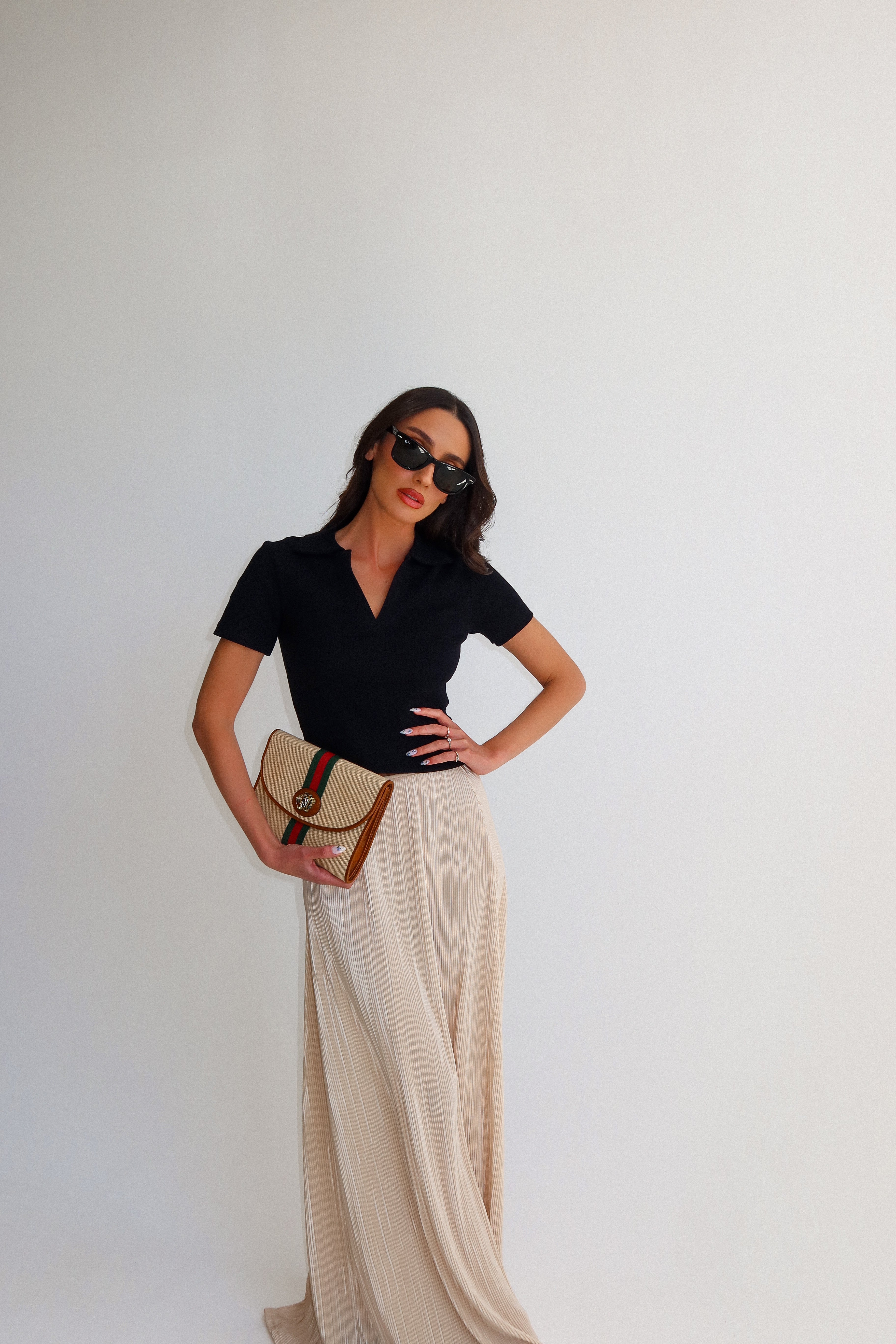 חולצת שיינה-שחור