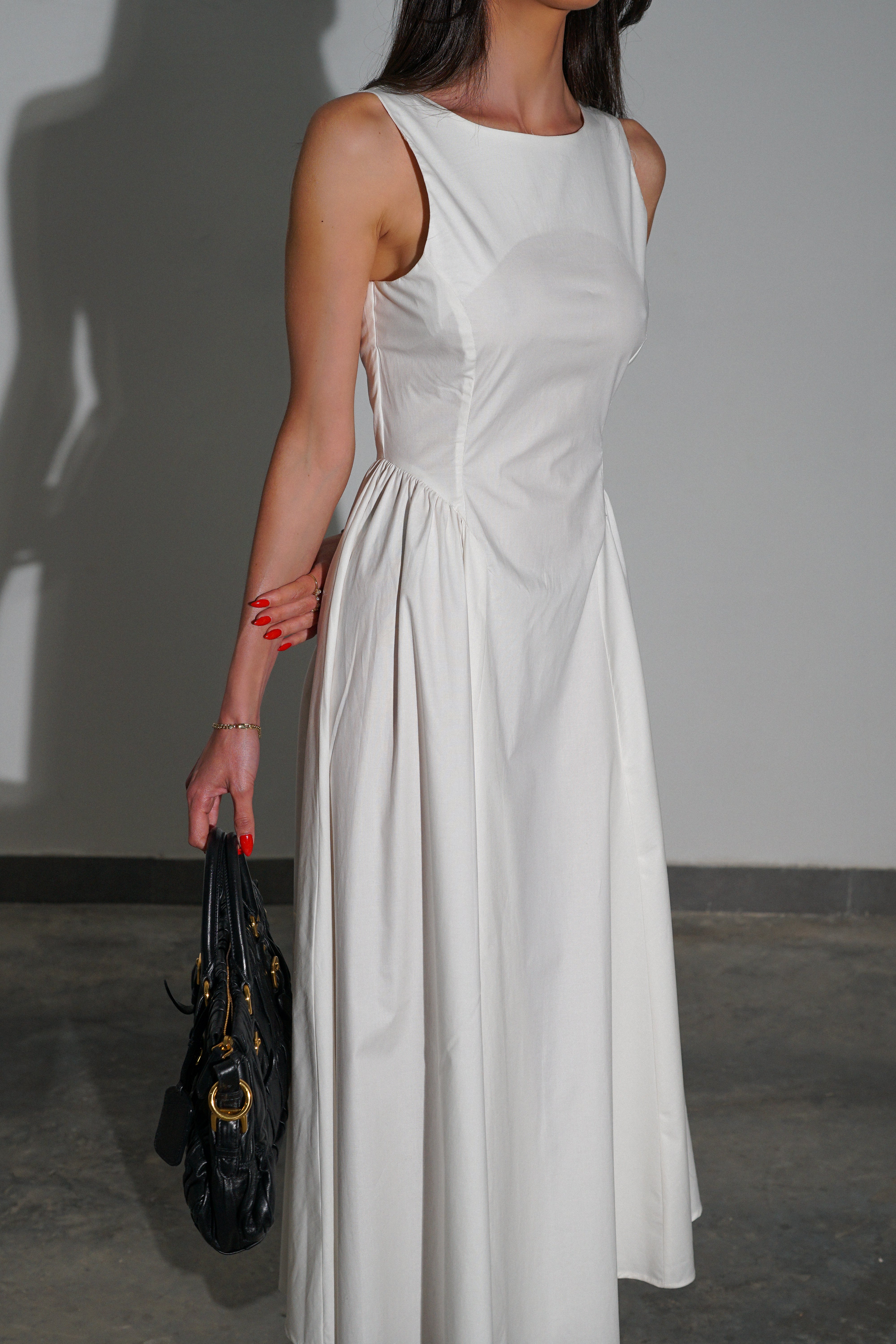 שמלת דנטה-לבן