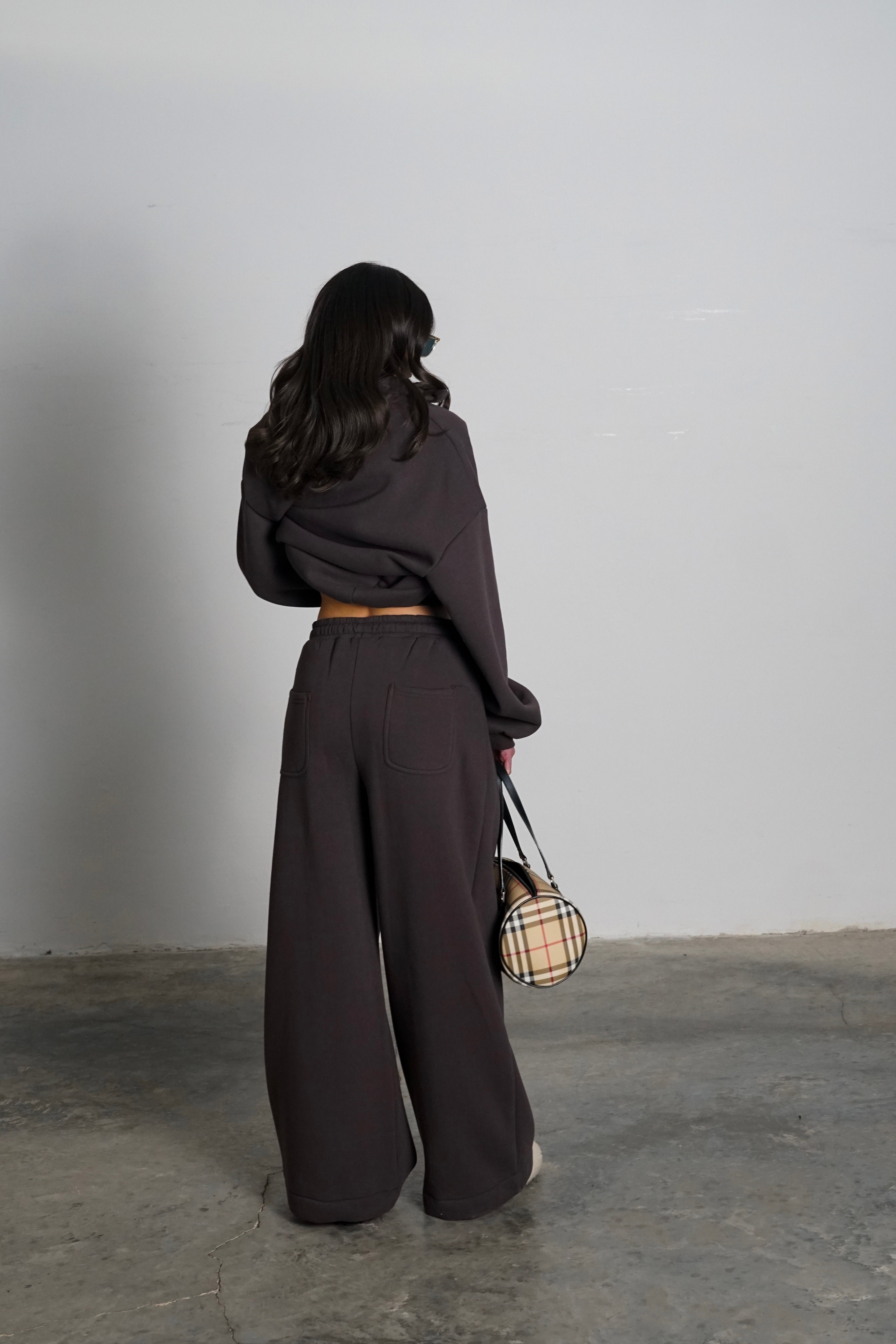 חליפת מריבלה-חום שוקולד