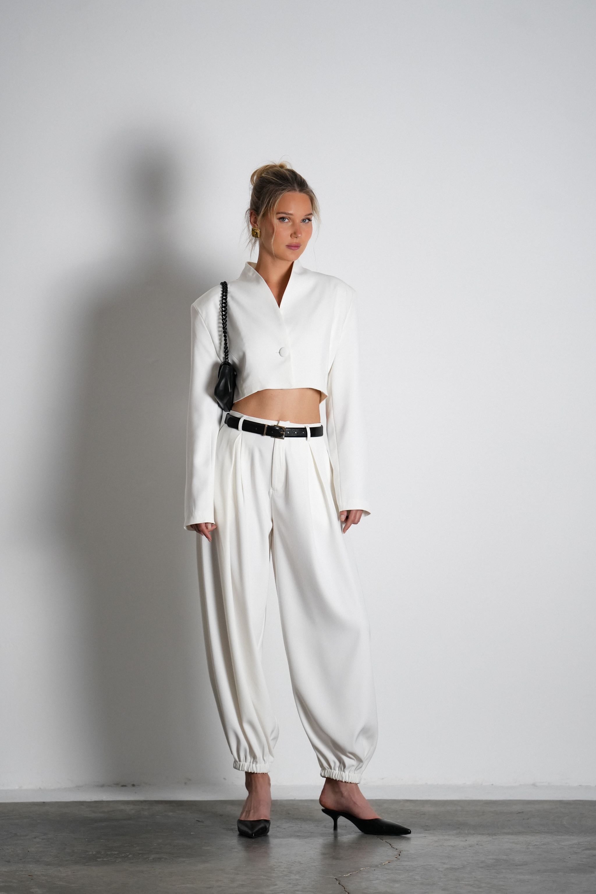 חליפת סיארה-לבן